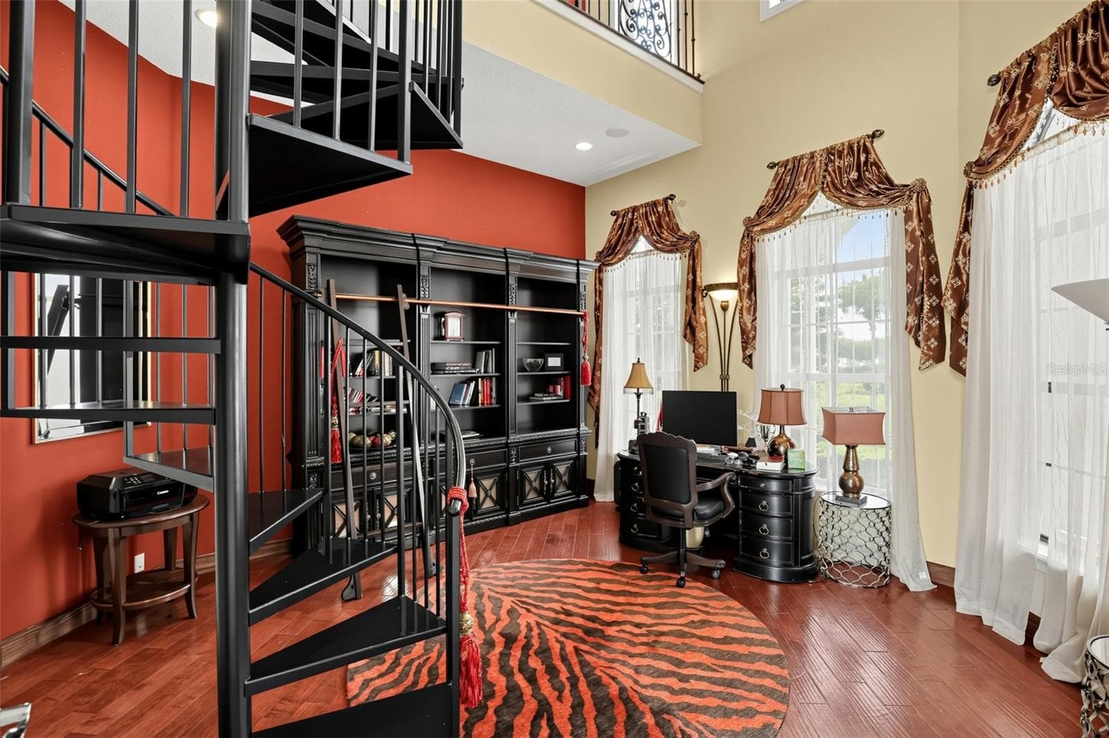 Single Family Residence at 9615 WINDY RIDGE RD, WINDERMERE, photo 7 of 41