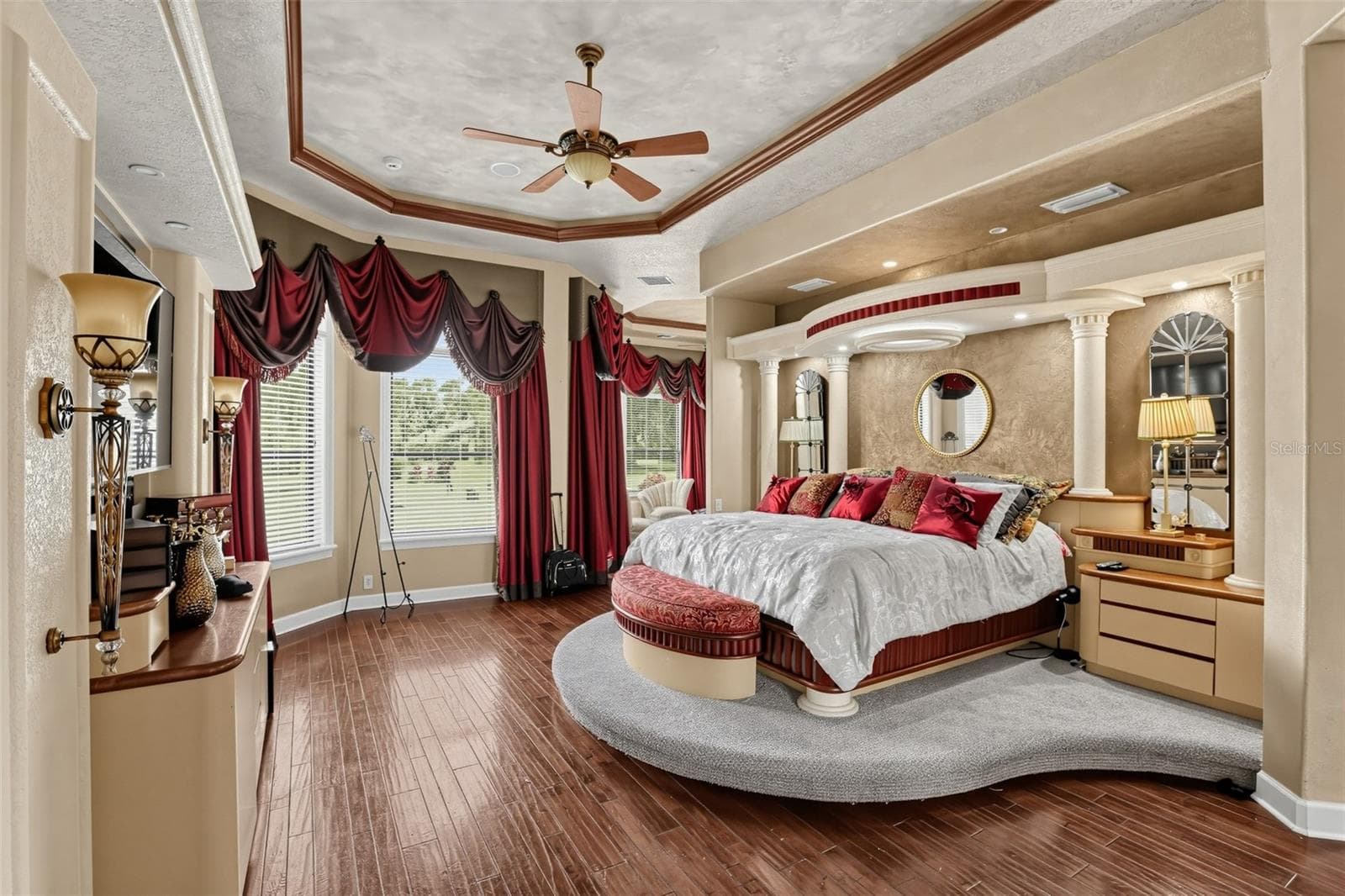 Single Family Residence at 9615 WINDY RIDGE RD, WINDERMERE, photo 18 of 41