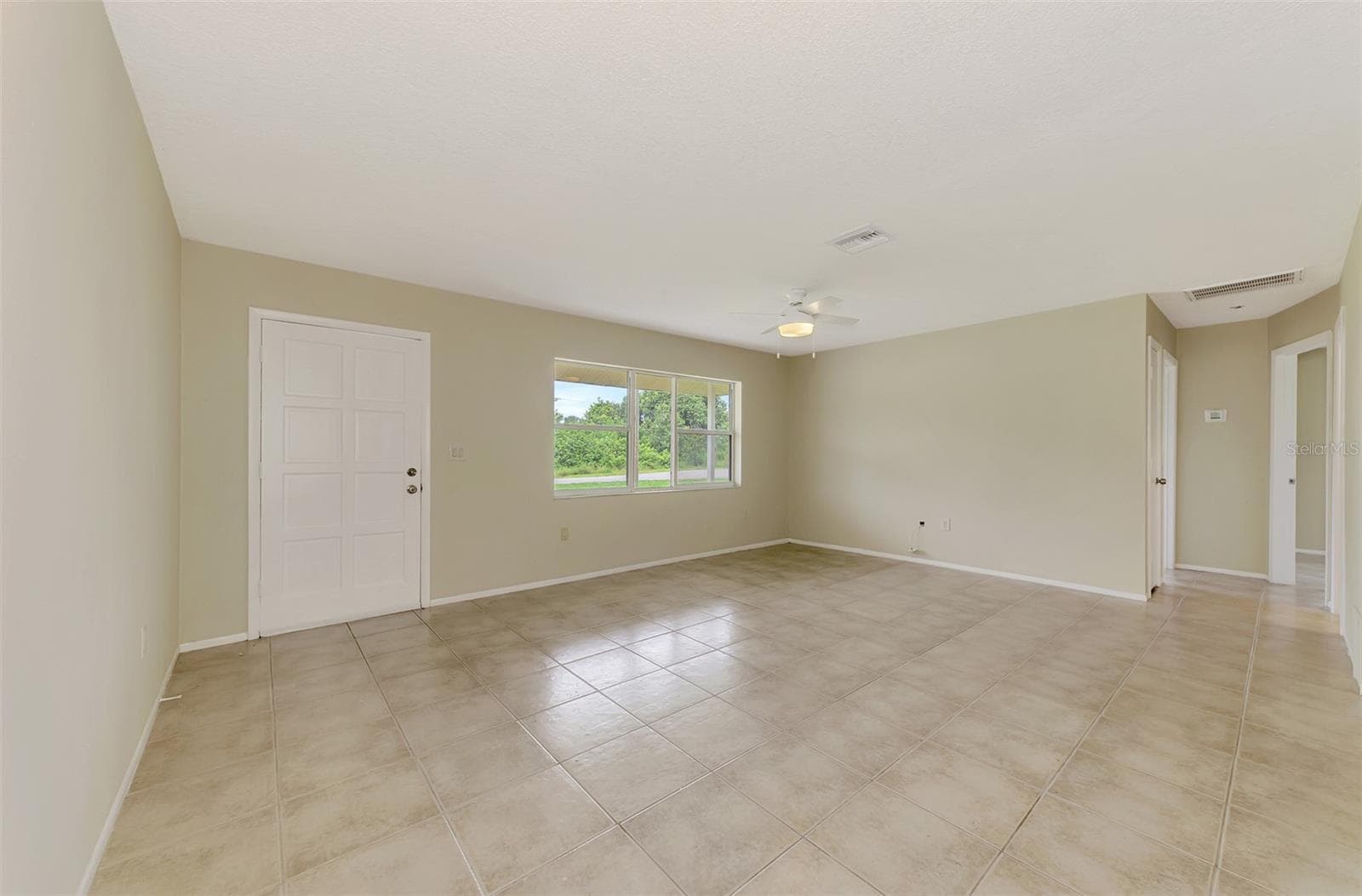 Nice large window for natural light - 1331 TUDOR RD, ENGLEWOOD