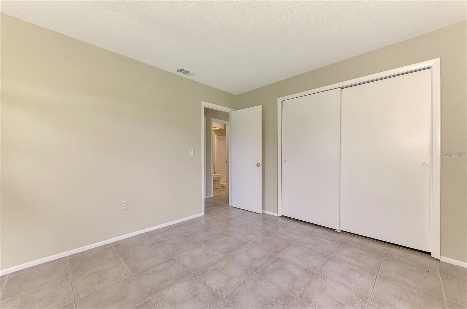 Single Family Residence at 1331 TUDOR RD, ENGLEWOOD, photo 30 of 40