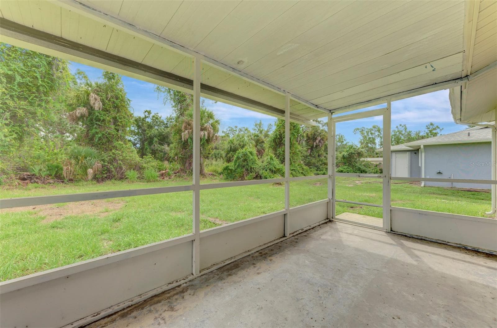 Screened in porch - 1331 TUDOR RD, ENGLEWOOD