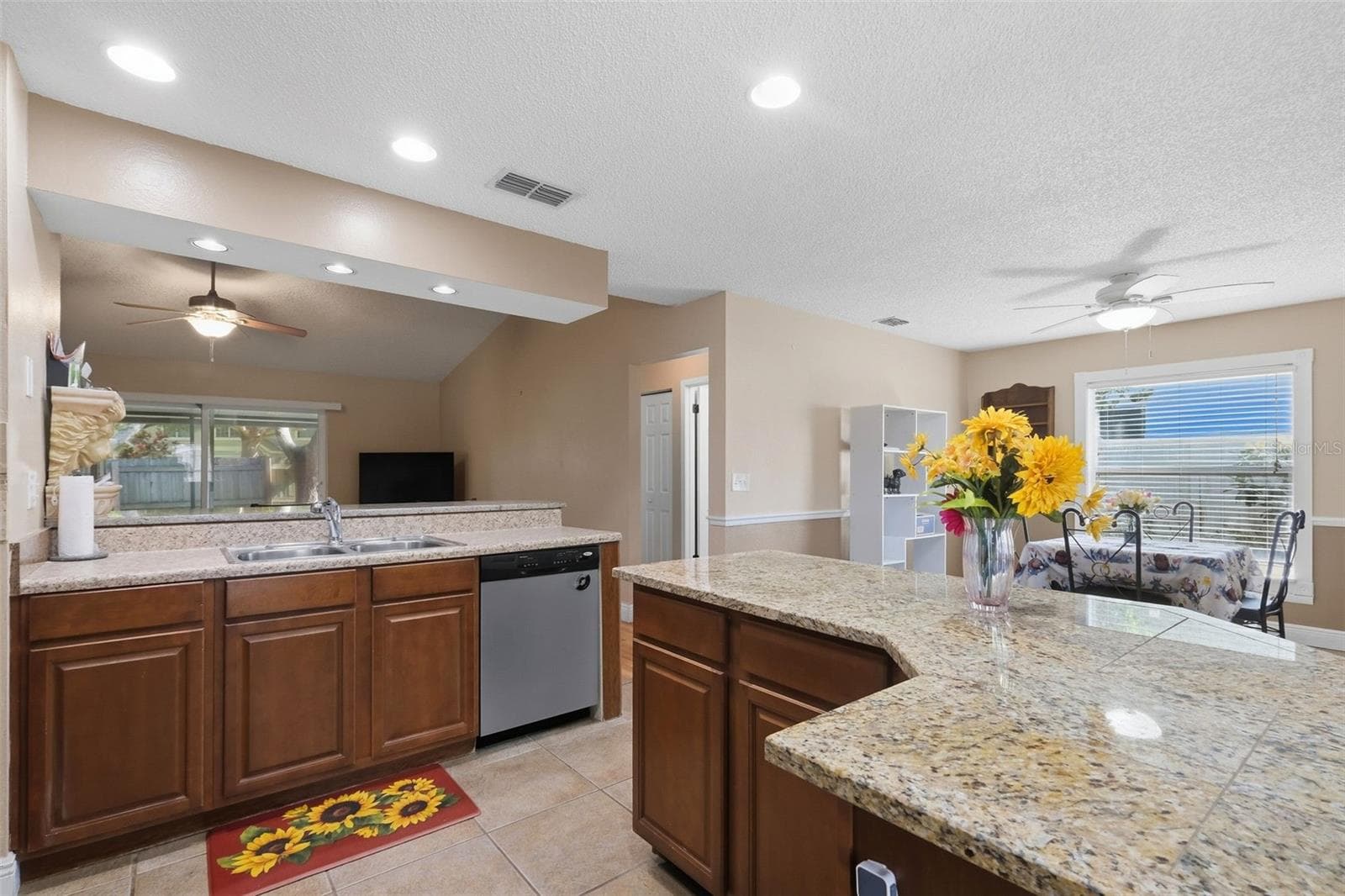 Single Family Residence at 2872 WESLEYAN DR, PALM HARBOR, photo 12 of 28