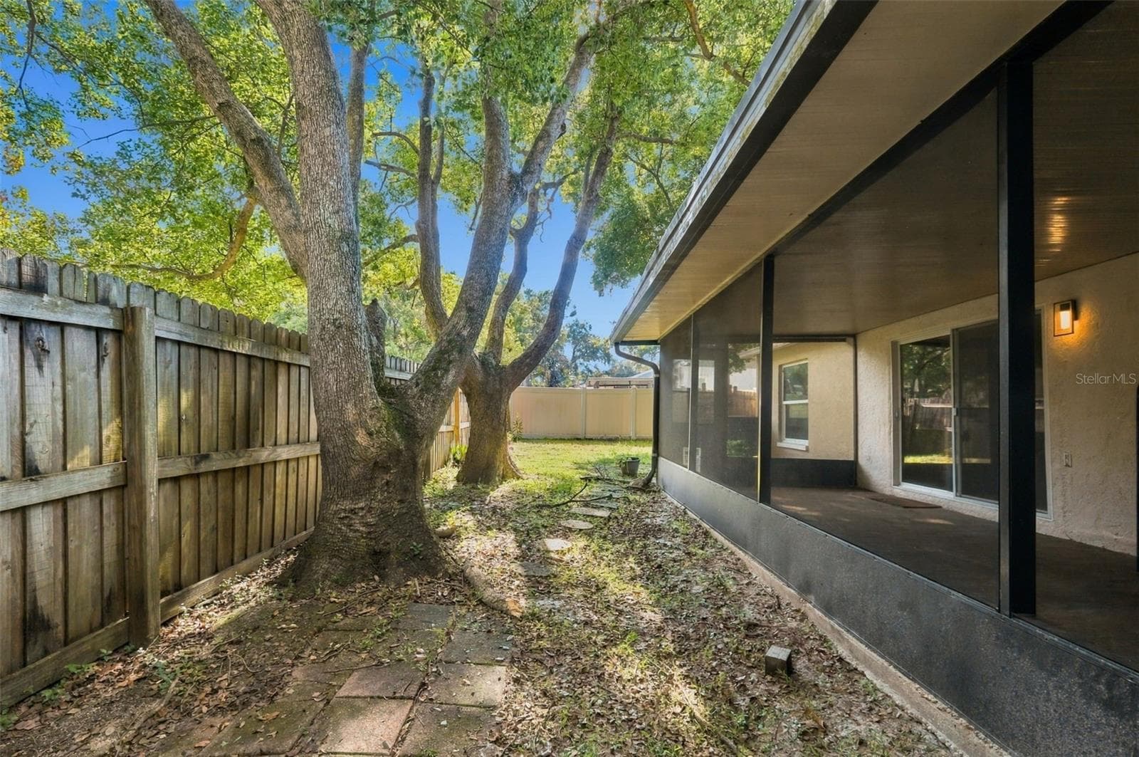 Single Family Residence at 2872 WESLEYAN DR, PALM HARBOR, photo 23 of 28