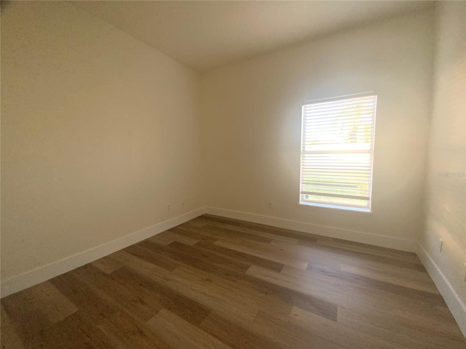 Single Family Residence at 2109 WOODSEDGE DR, KISSIMMEE, photo 24 of 31