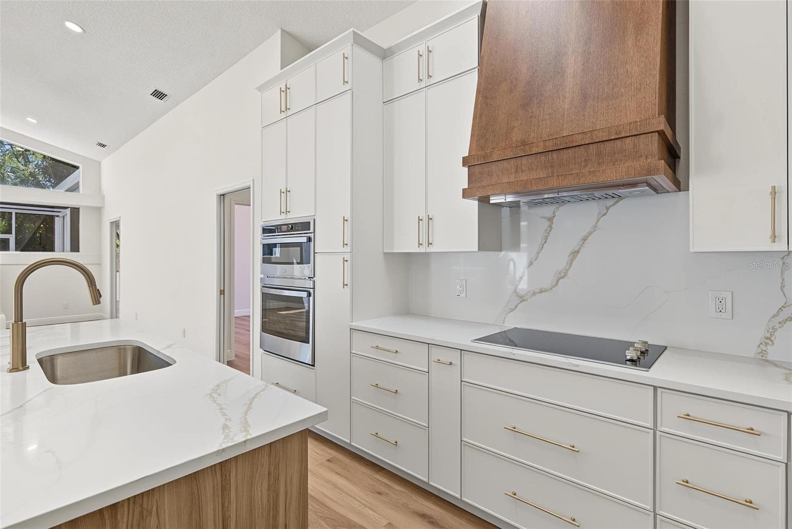 Single Family Residence at 4878 SHERBROOK DR, OLDSMAR, photo 13 of 65