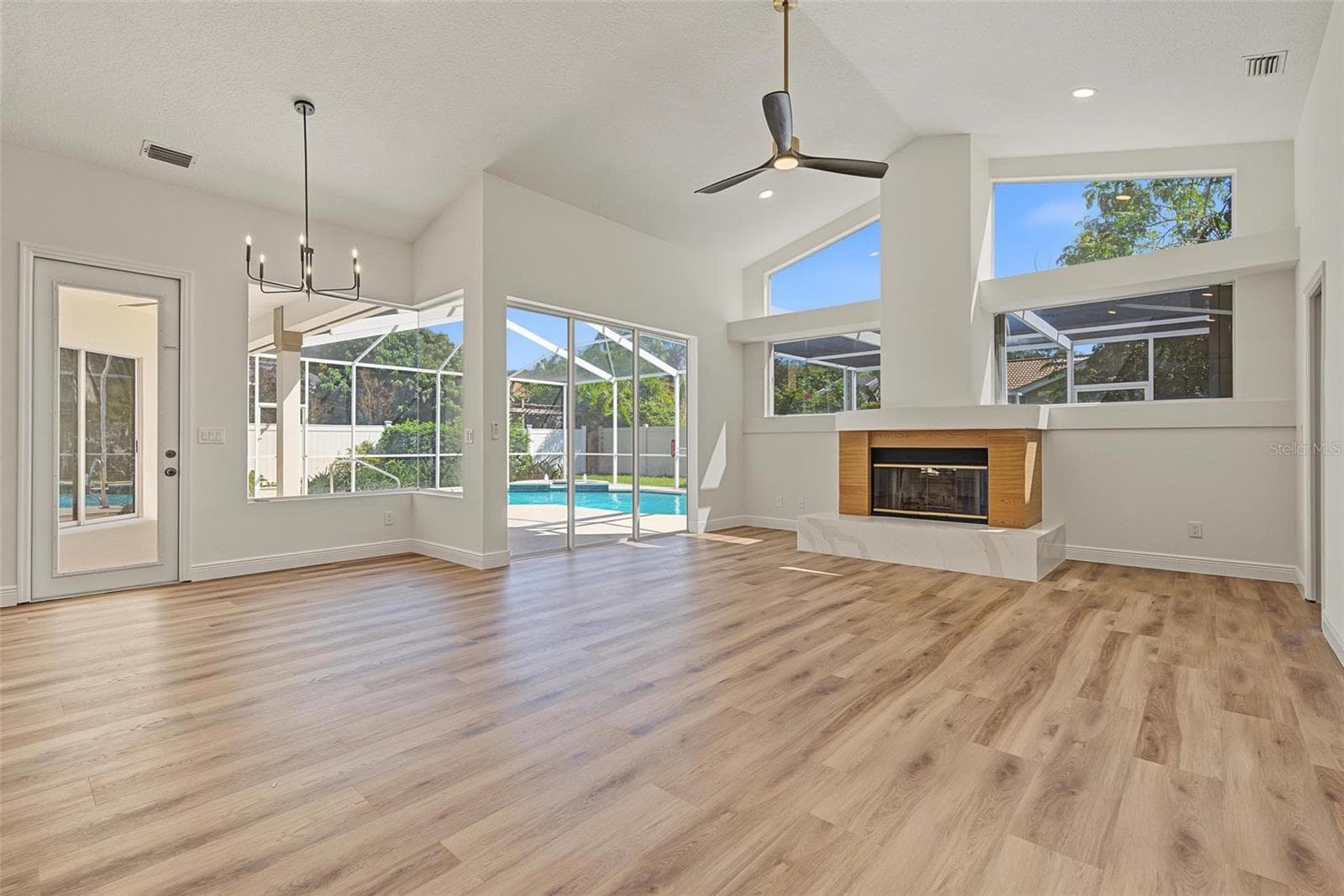 Single Family Residence at 4878 SHERBROOK DR, OLDSMAR, photo 17 of 65