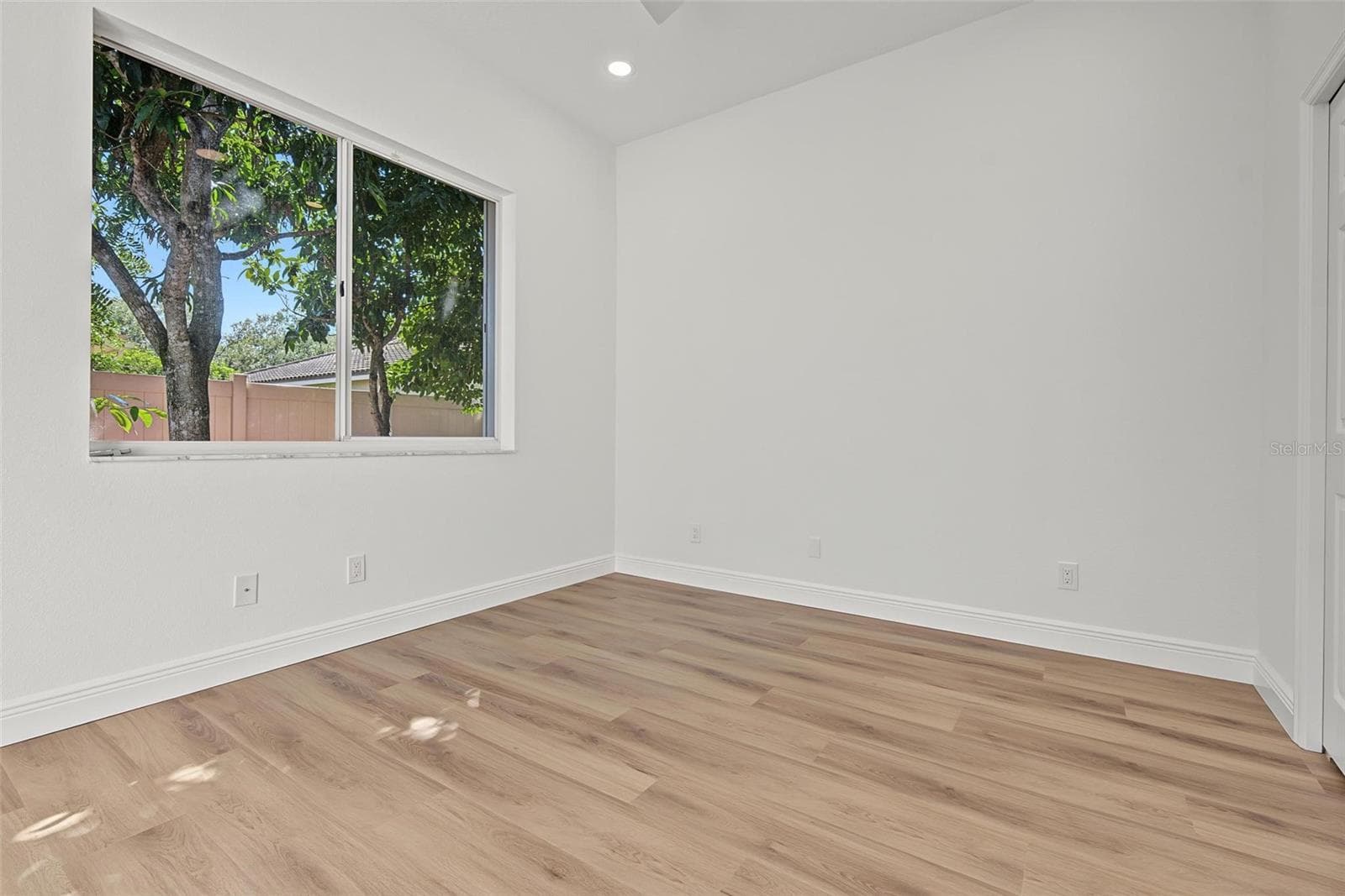 Single Family Residence at 4878 SHERBROOK DR, OLDSMAR, photo 33 of 65