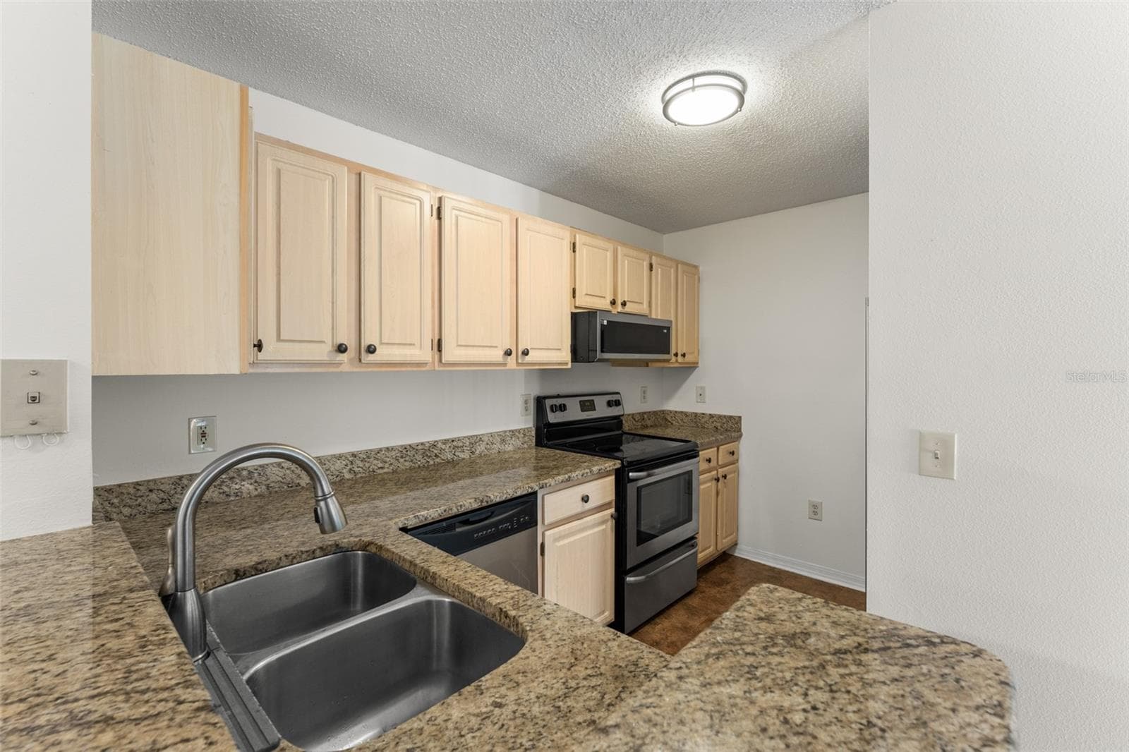 Condominium at 1949 SUMMER CLUB DR #211, OVIEDO, photo 8 of 27
