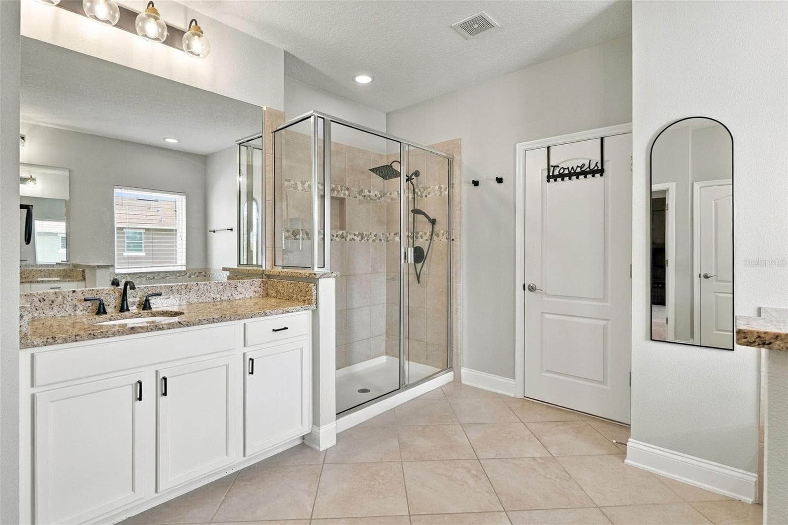 Single Family Residence at 8858 ANDREAS AVE, ORLANDO, photo 32 of 49