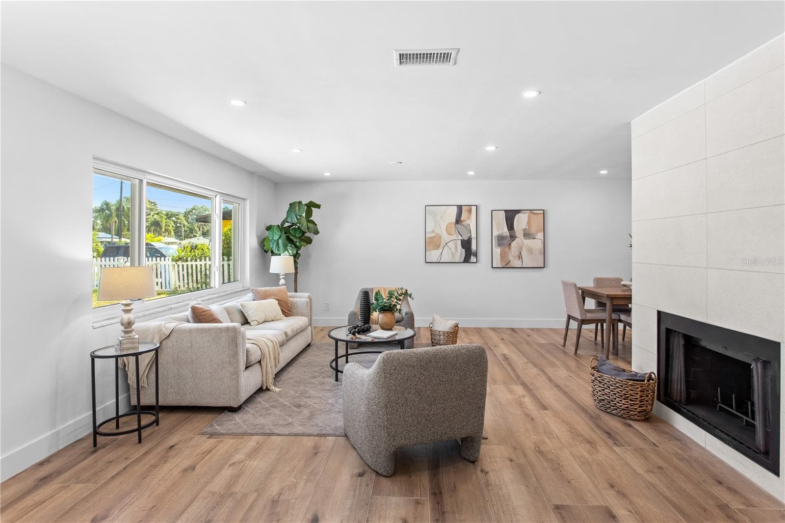 Single Family Residence at 6273 20TH ST S, ST PETERSBURG, photo 6 of 45