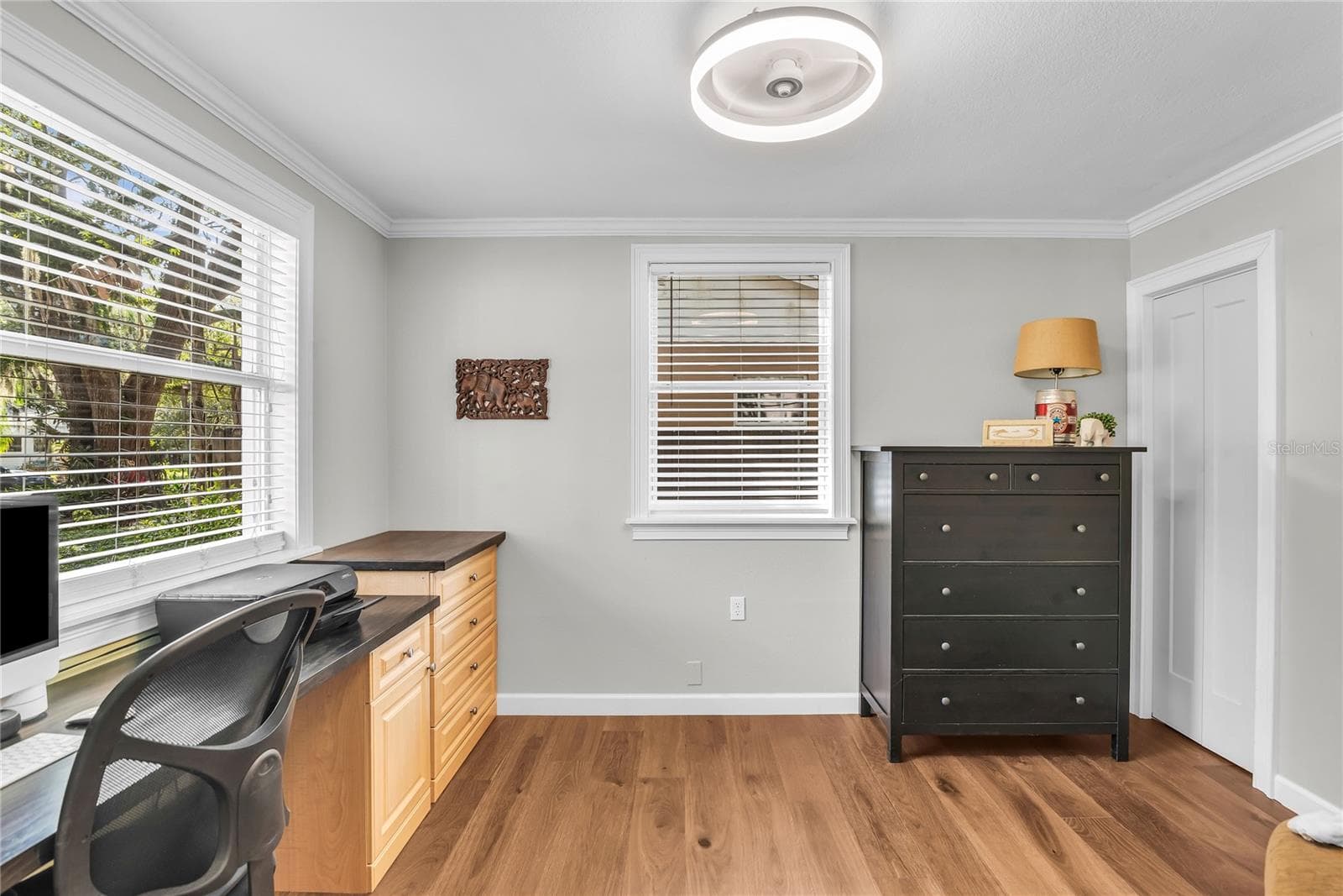 FRONT OFFICE/BEDROOM/FLEX SPACE - 533 BRYN MAWR ST, ORLANDO