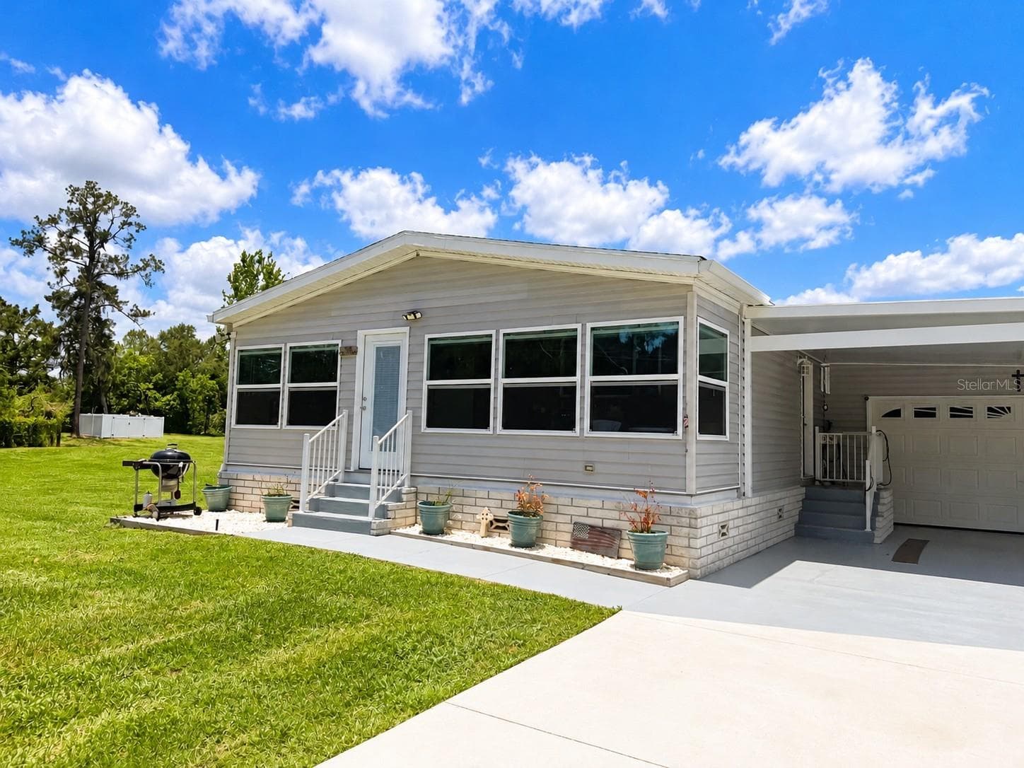 Manufactured Home at 165 SAGO PALM DR, LEESBURG, photo 8 of 63