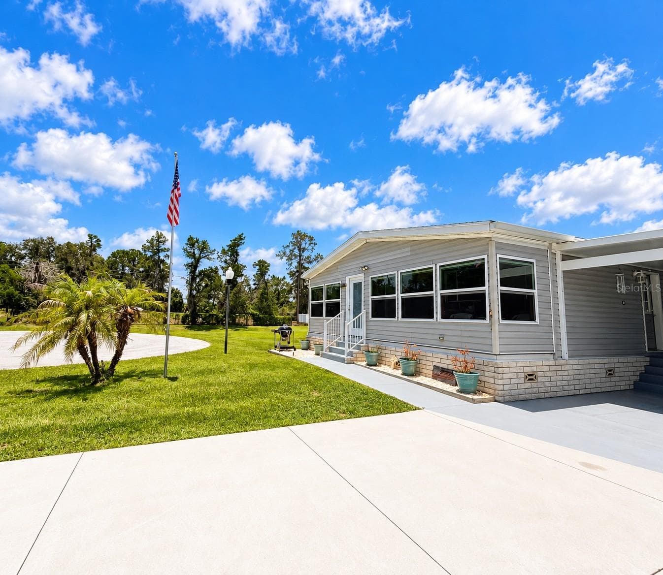 Manufactured Home at 165 SAGO PALM DR, LEESBURG, photo 10 of 63