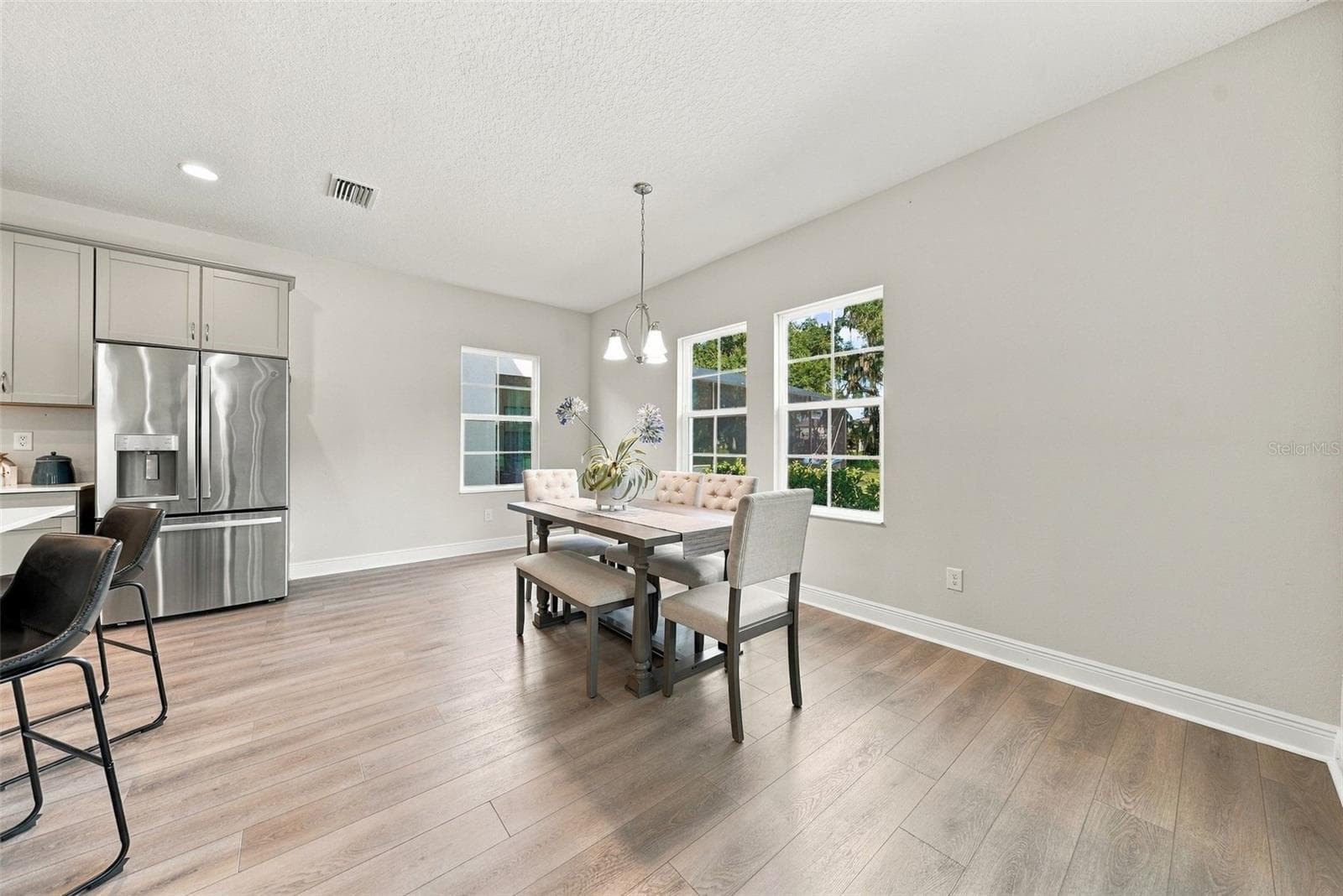 Single Family Residence at 14733 GALLOP RUN DR, LITHIA, photo 10 of 23
