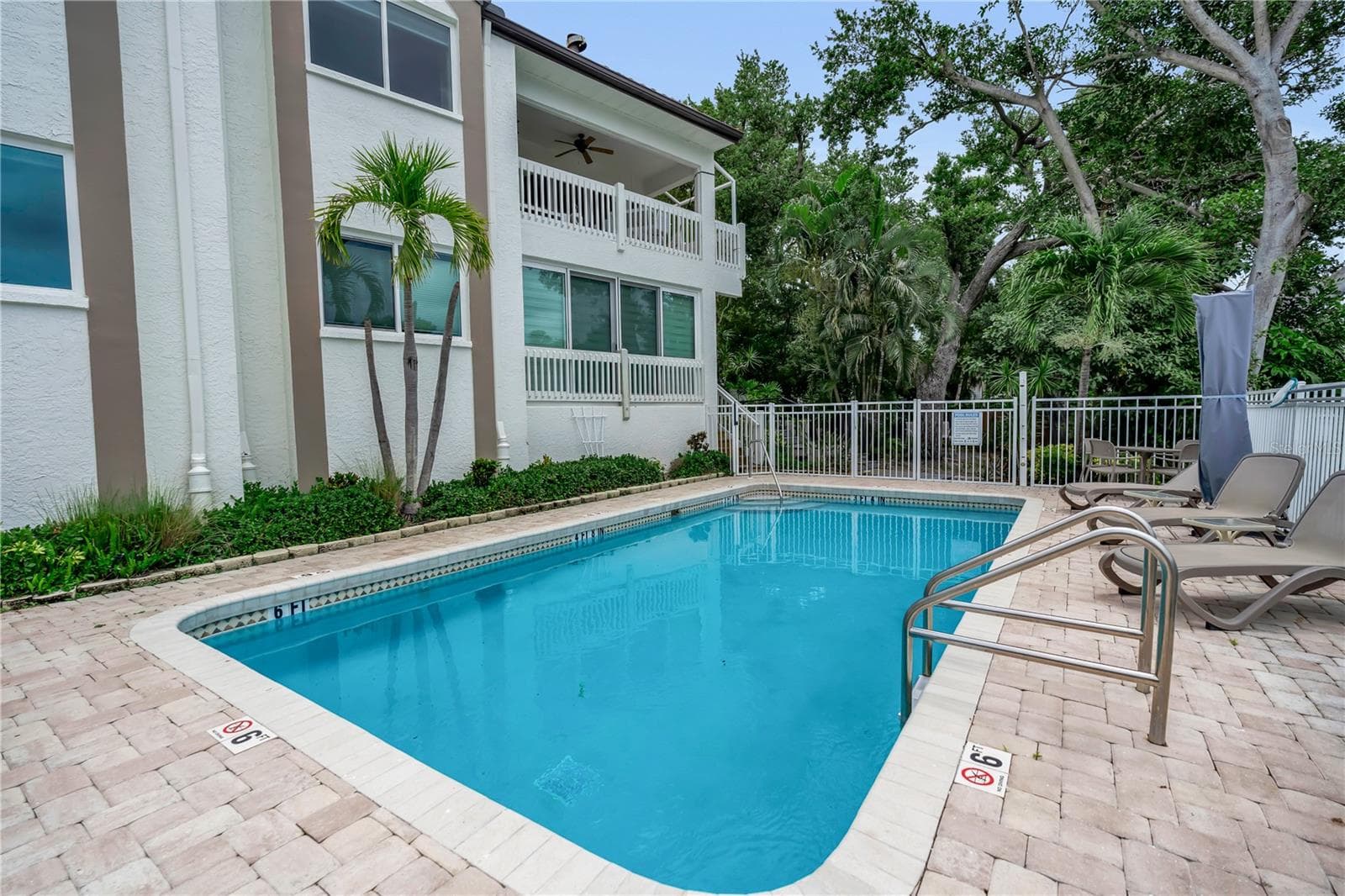 Condominium at 862 HUDSON AVE #862, SARASOTA, photo 46 of 53