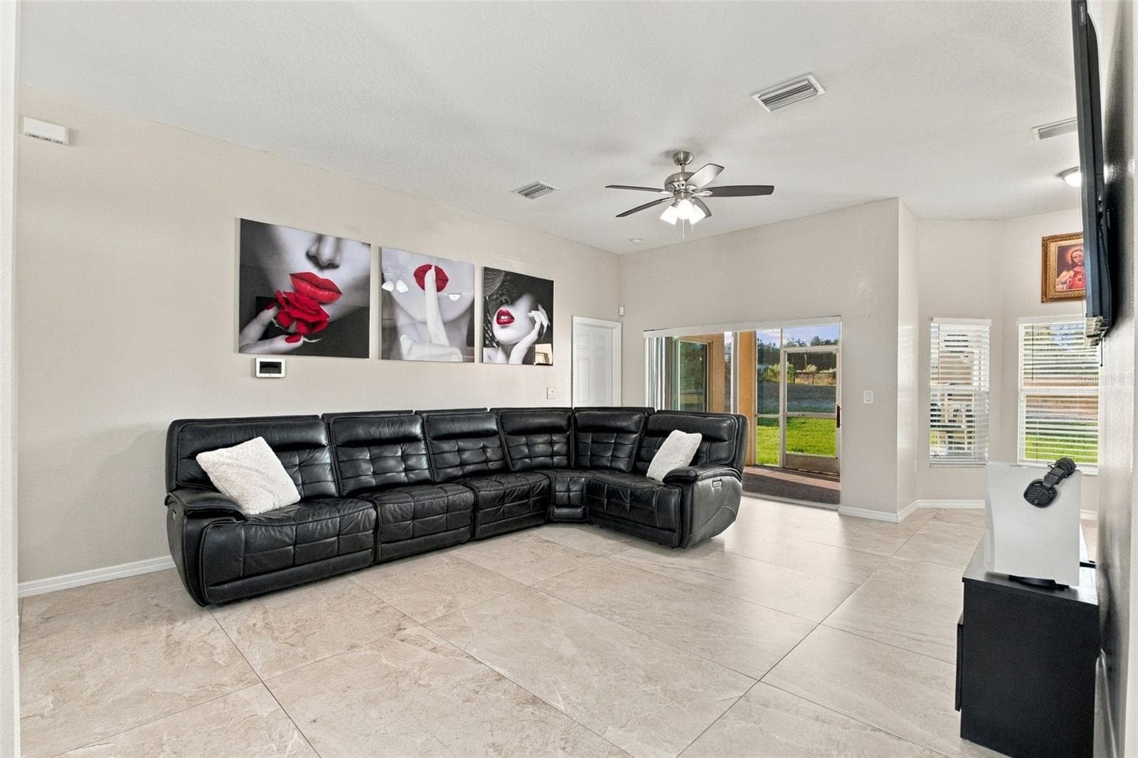 Single Family Residence at 13262 CROWELL RD, BROOKSVILLE, photo 6 of 62