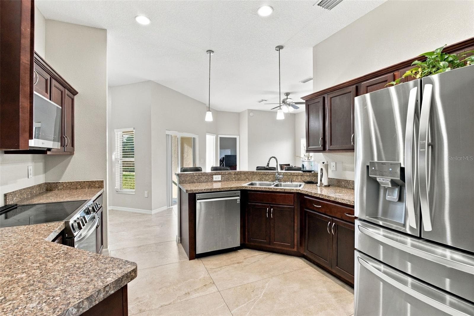 Single Family Residence at 13262 CROWELL RD, BROOKSVILLE, photo 11 of 62