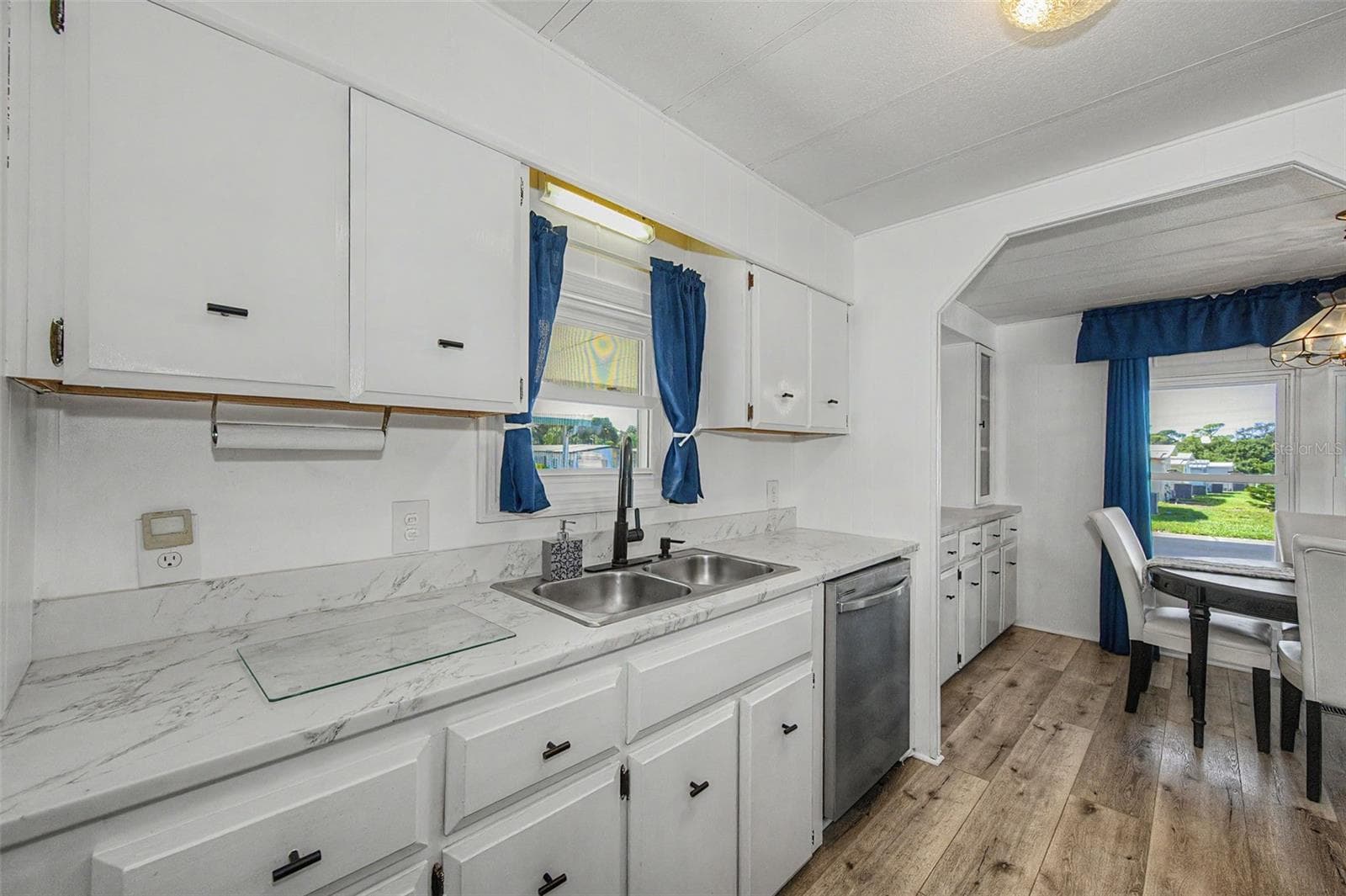 Mobile Home at 39820 US HIGHWAY 19 N #160, TARPON SPRINGS, photo 25 of 96