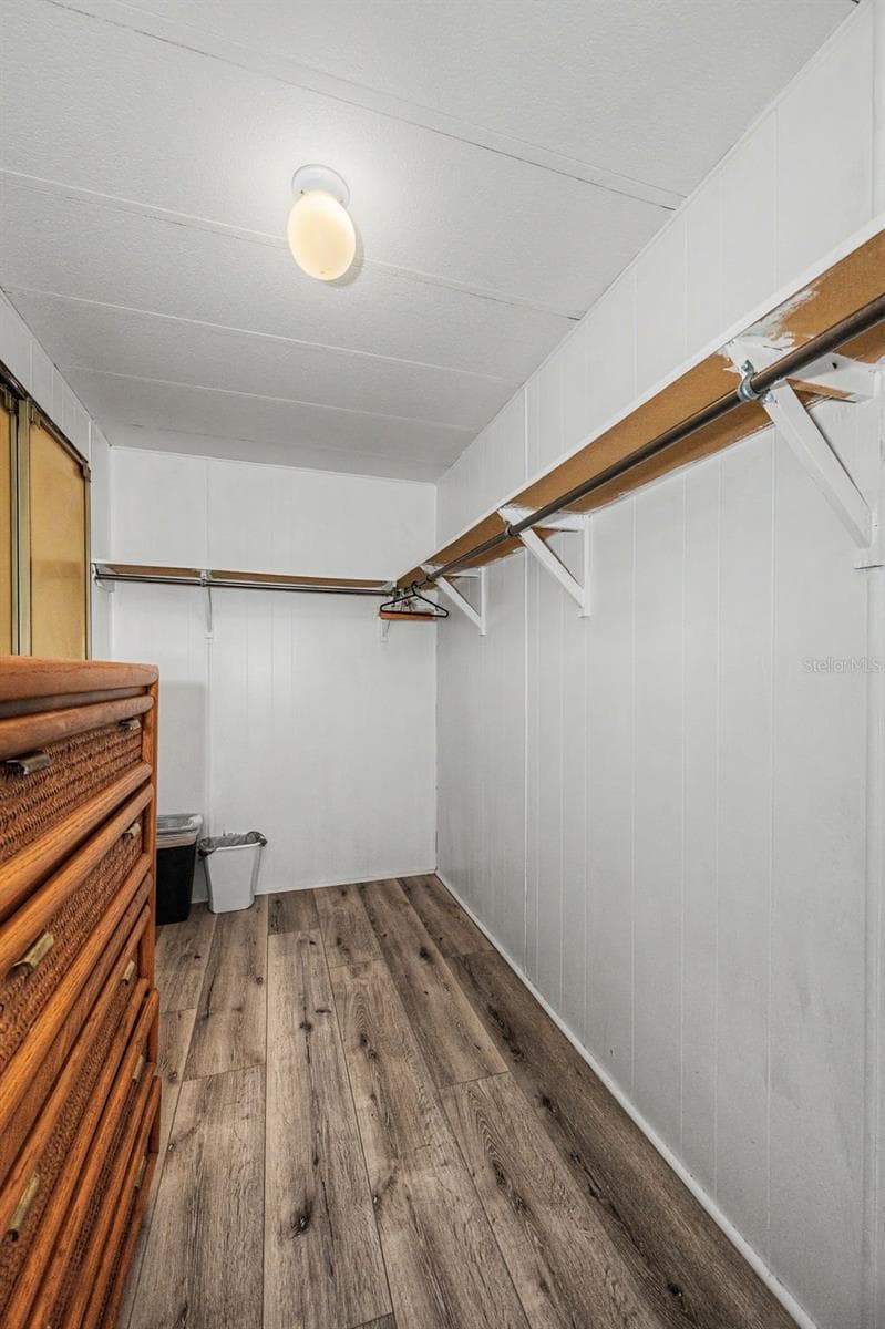 Huge Primary Walk-in Closet (11'3"x5'4") - 39820 US HIGHWAY 19 N #160, TARPON SPRINGS