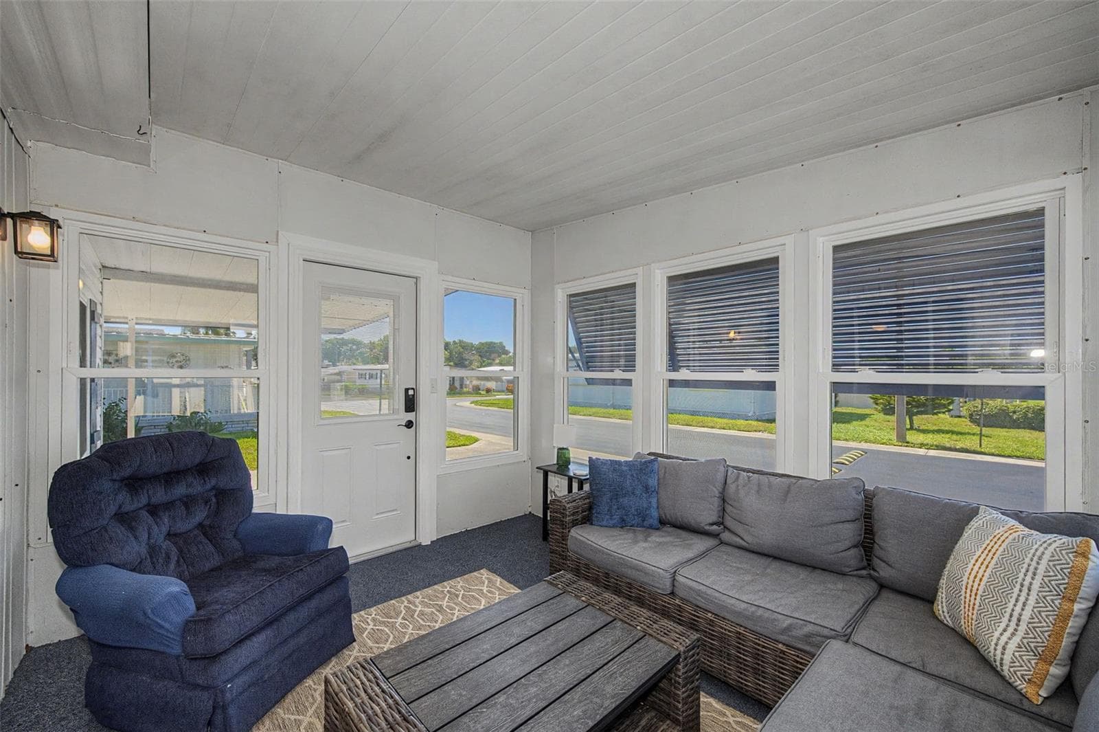 Mobile Home at 39820 US HIGHWAY 19 N #160, TARPON SPRINGS, photo 17 of 96