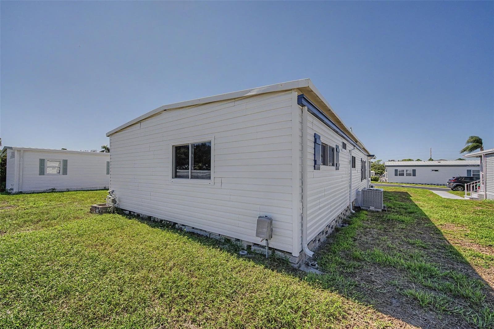 Mobile Home at 39820 US HIGHWAY 19 N #160, TARPON SPRINGS, photo 37 of 96