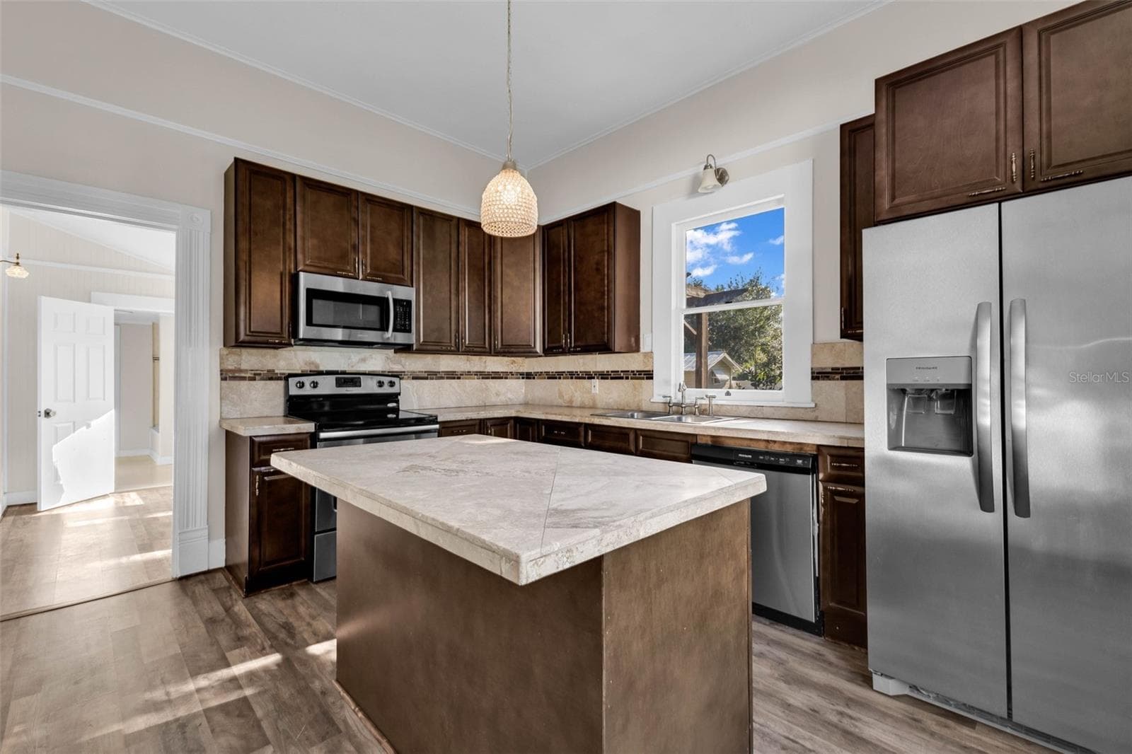 Single Family Residence at 113 S PASCO AVE, ARCADIA, photo 39 of 58