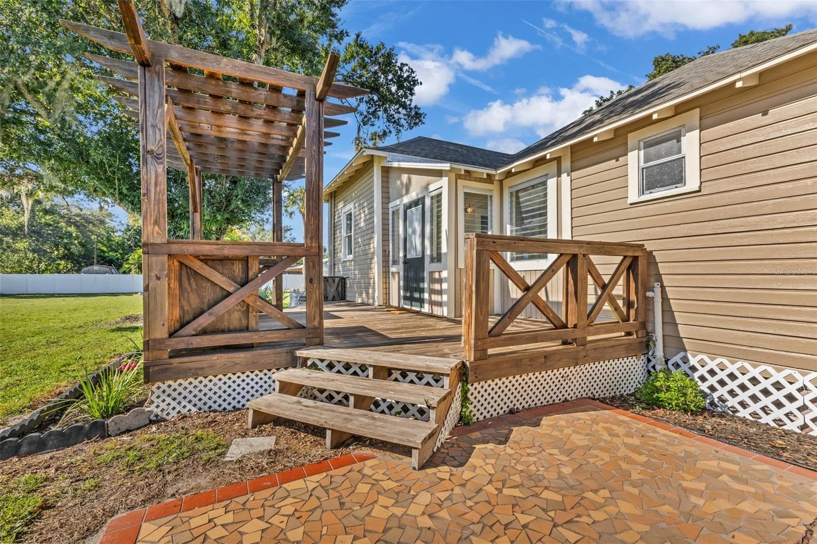 Single Family Residence at 113 S PASCO AVE, ARCADIA, photo 42 of 58