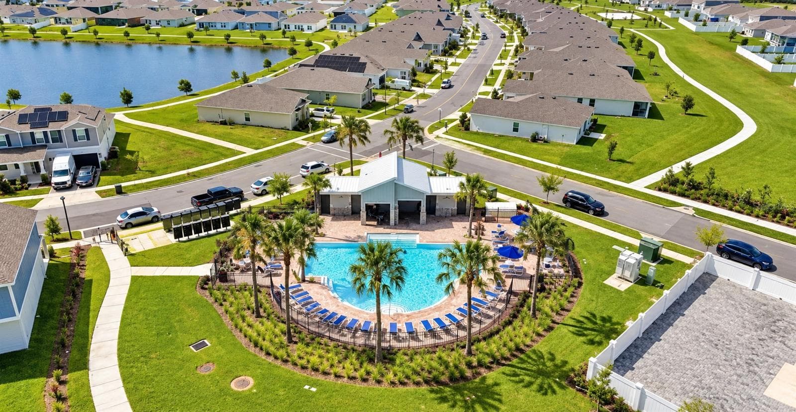 Single Family Residence at 5010 WORCHESTER DR, KISSIMMEE, photo 15 of 17