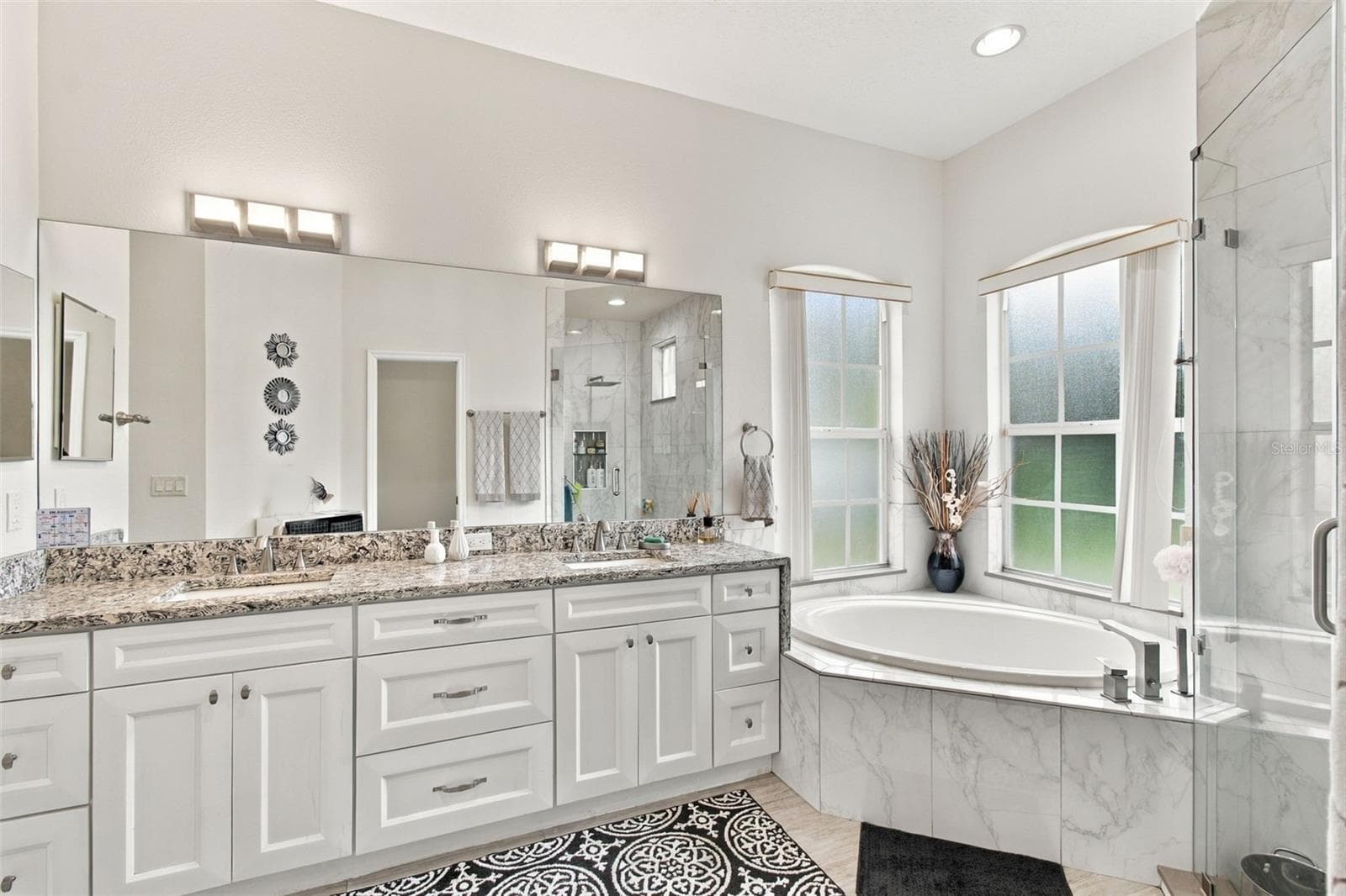 Single Family Residence at 1519 BRILLIANT CUT WAY, VALRICO, photo 34 of 73