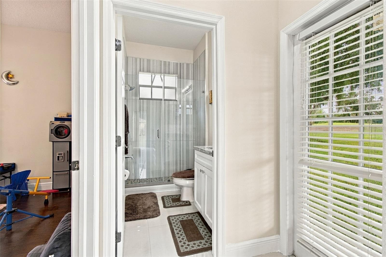 Single Family Residence at 1519 BRILLIANT CUT WAY, VALRICO, photo 44 of 73