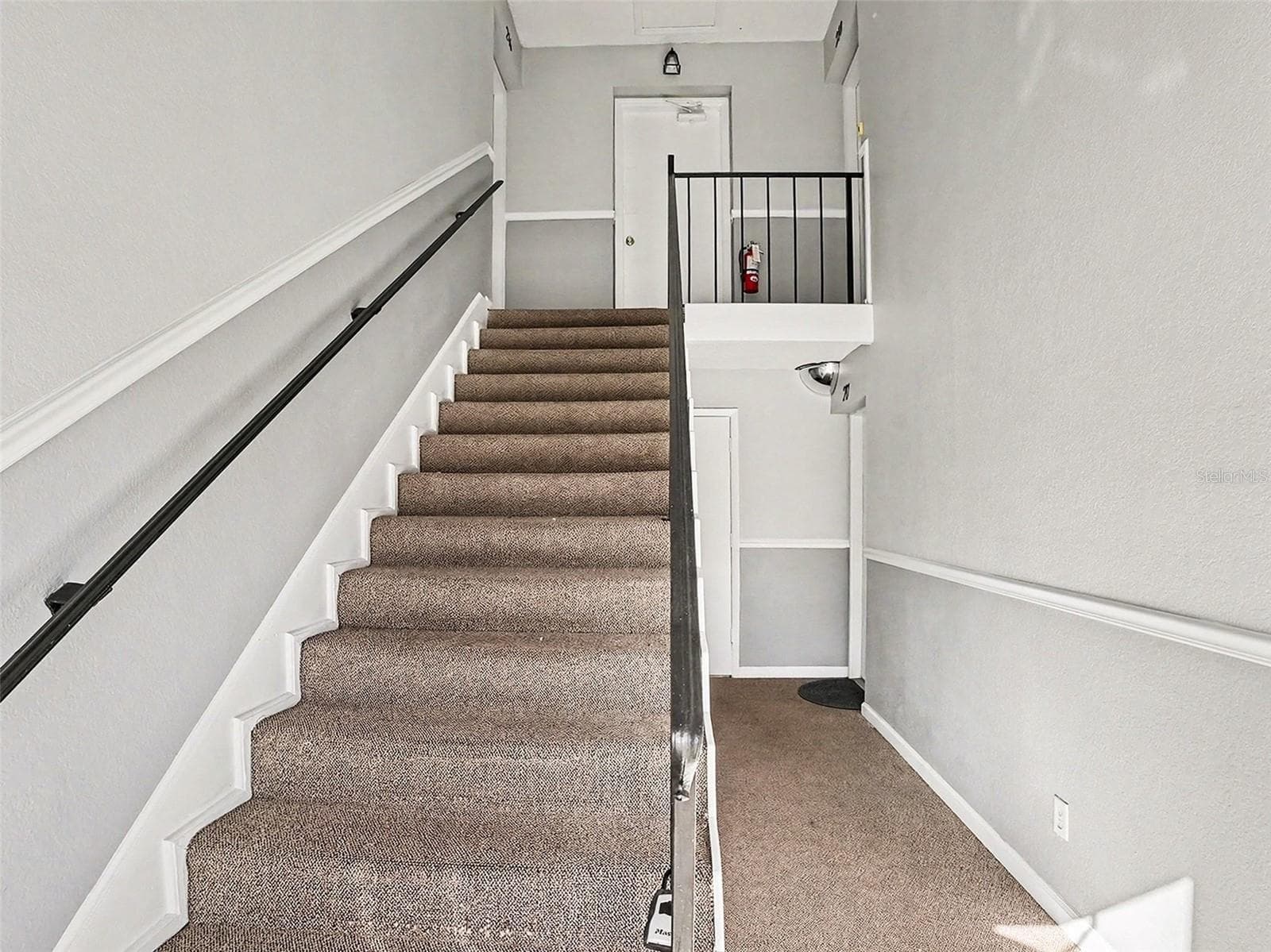 Entry to 2nd Floor Condo - 216 LEWFIELD CIR #216, WINTER PARK