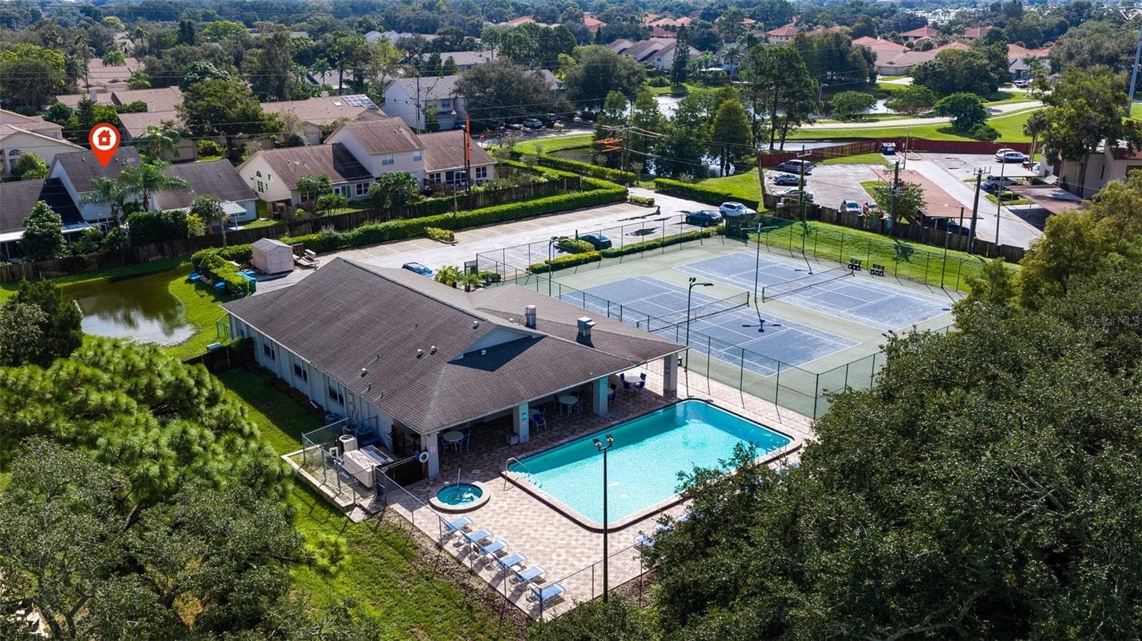 Townhouse at 3022 PEPPERWOOD LN W, CLEARWATER, photo 41 of 47