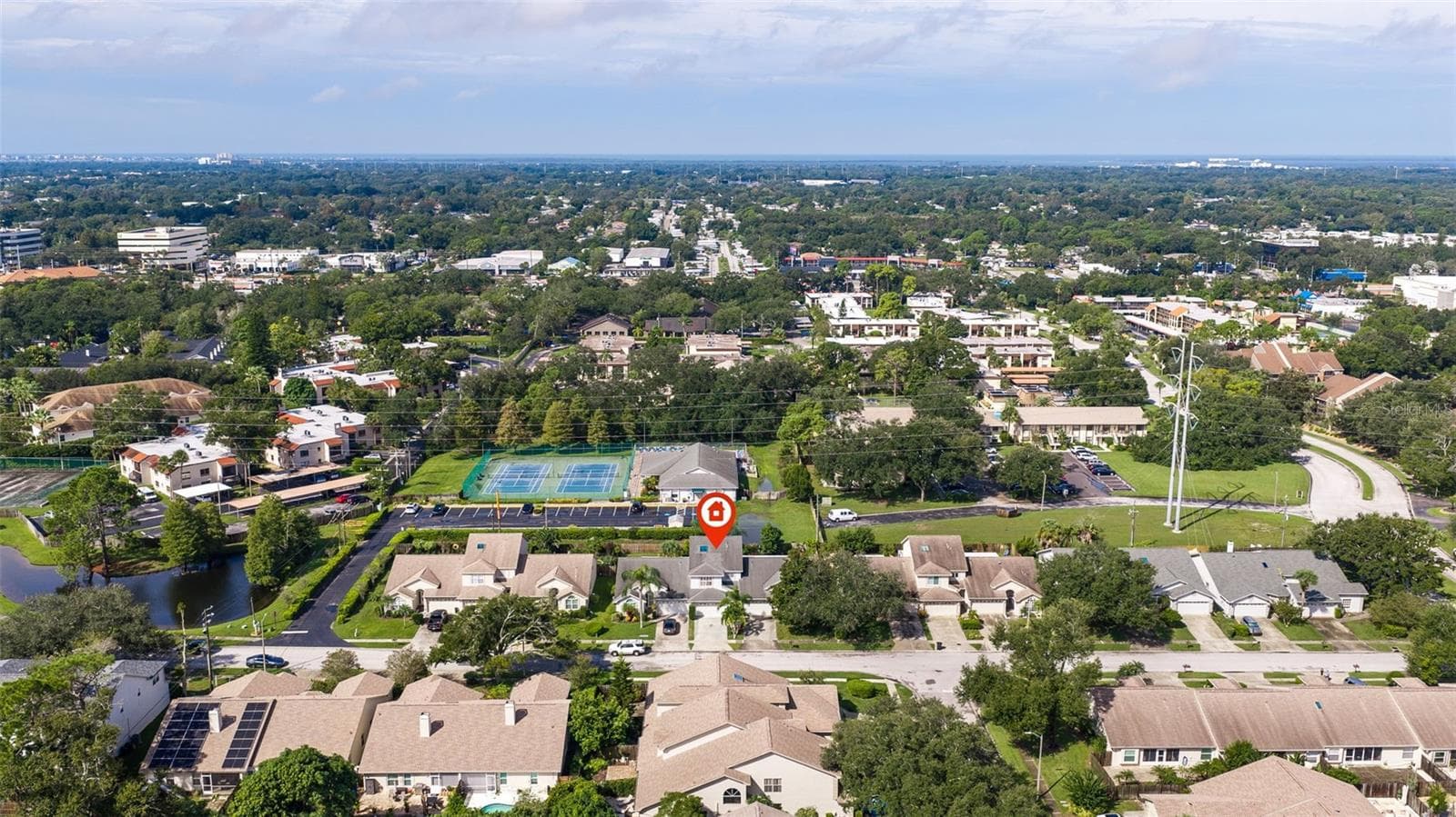 Townhouse at 3022 PEPPERWOOD LN W, CLEARWATER, photo 42 of 47