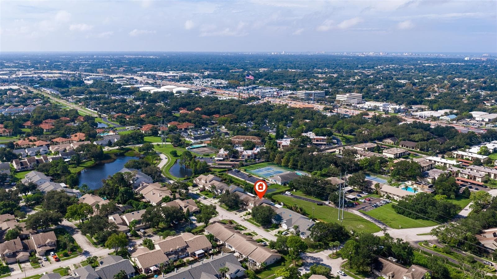 Townhouse at 3022 PEPPERWOOD LN W, CLEARWATER, photo 43 of 47