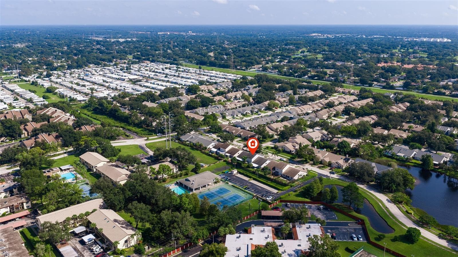 Townhouse at 3022 PEPPERWOOD LN W, CLEARWATER, photo 44 of 47