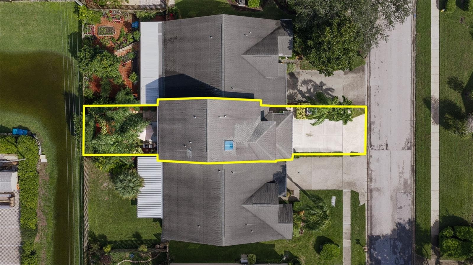 Townhouse at 3022 PEPPERWOOD LN W, CLEARWATER, photo 45 of 47