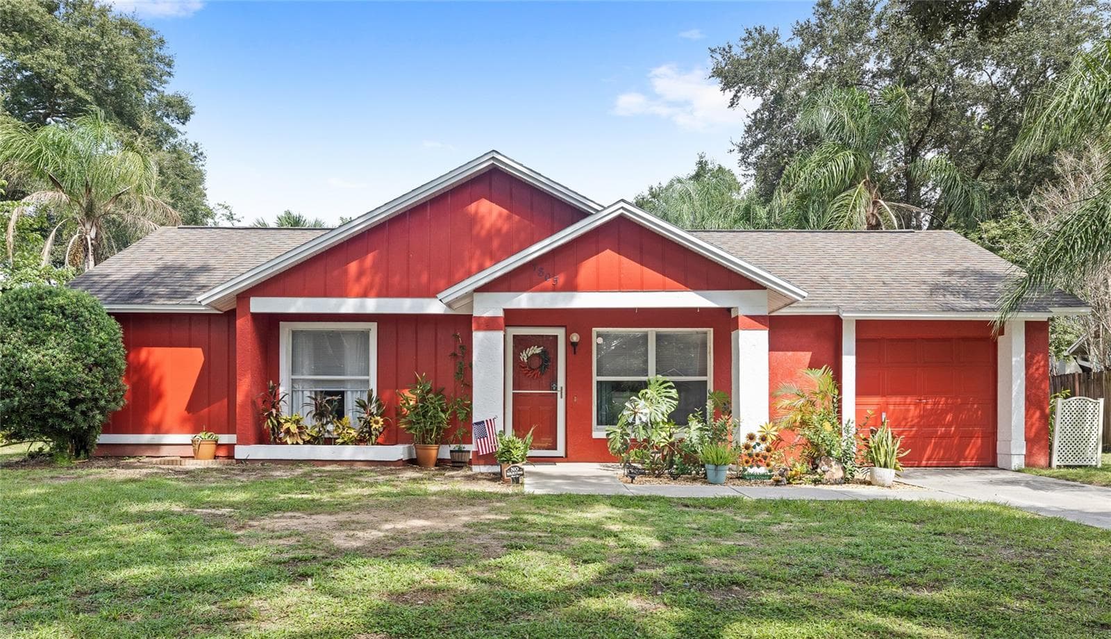 7805 HYACINTH DR
