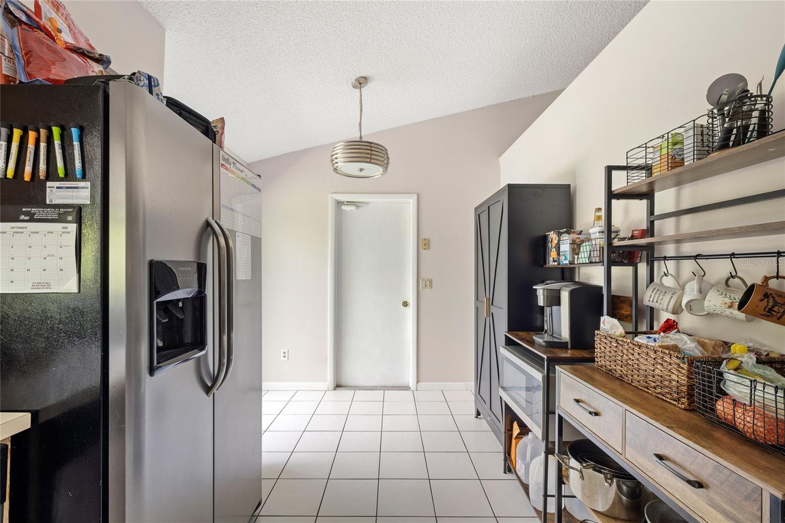 Single Family Residence at 7805 HYACINTH DR, ORLANDO, photo 7 of 16