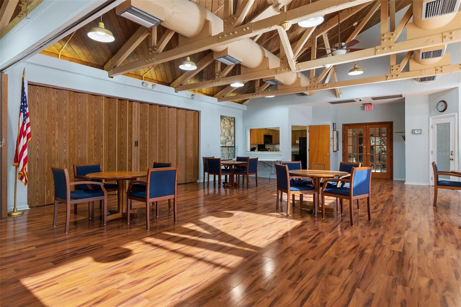 20 Mid Oaks Club House - 20 MID OAKS CIR, PALM COAST