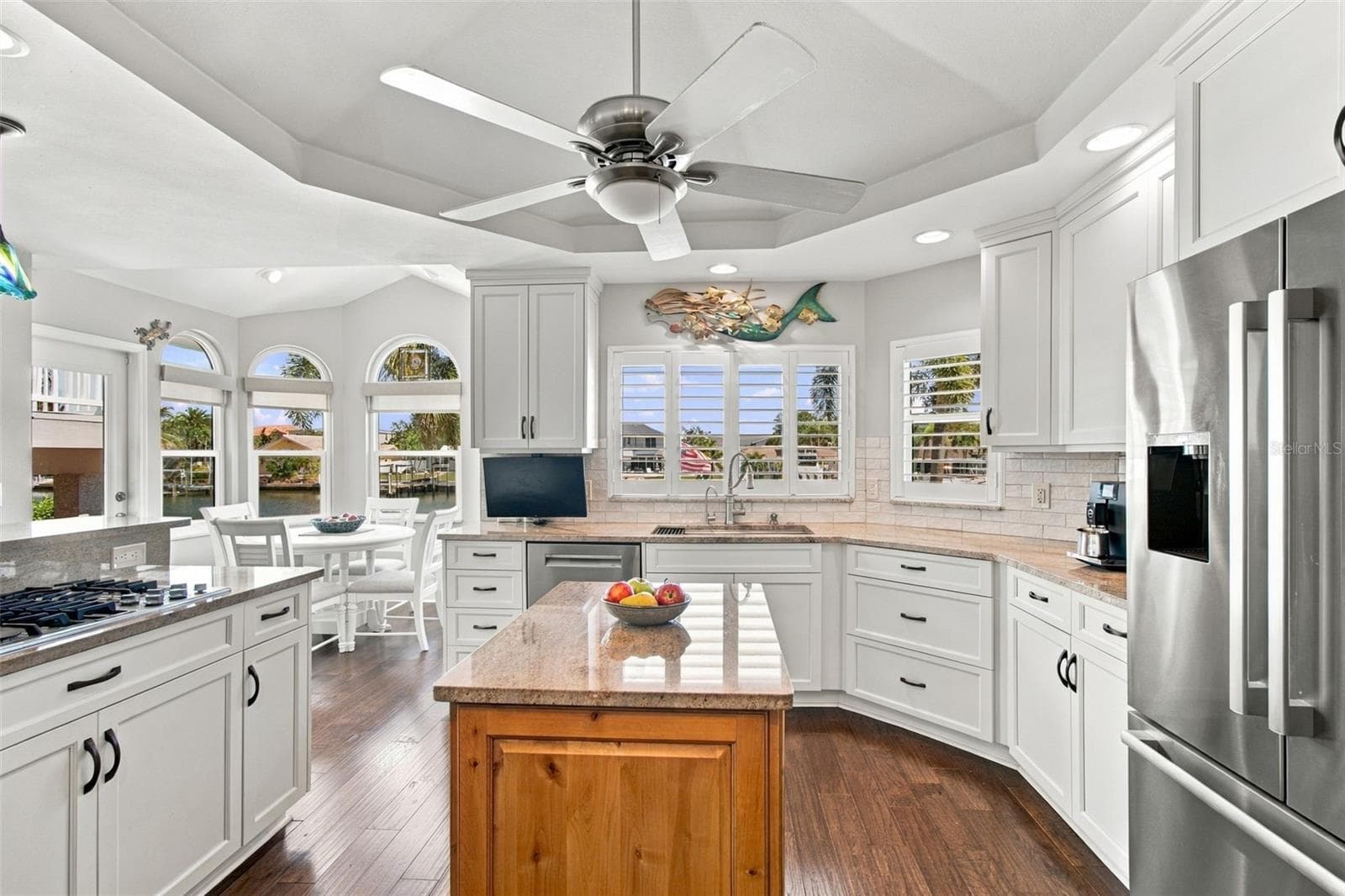 Single Family Residence at 707 SNUG IS, CLEARWATER BEACH, photo 21 of 85