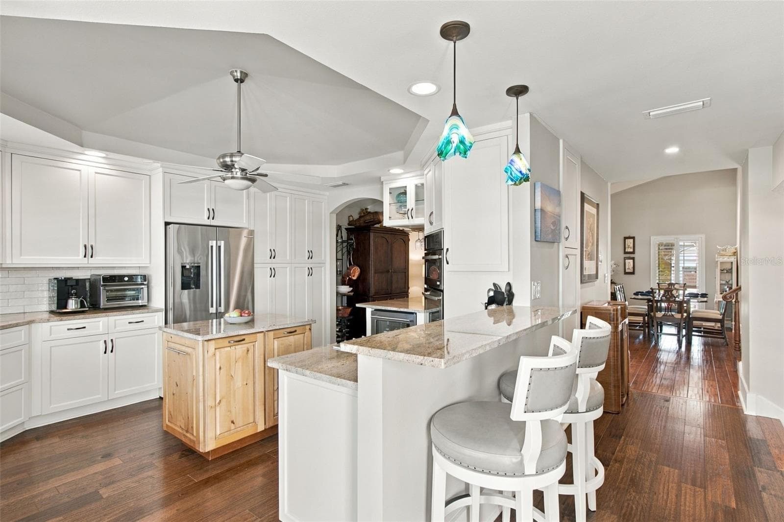 Single Family Residence at 707 SNUG IS, CLEARWATER BEACH, photo 29 of 85