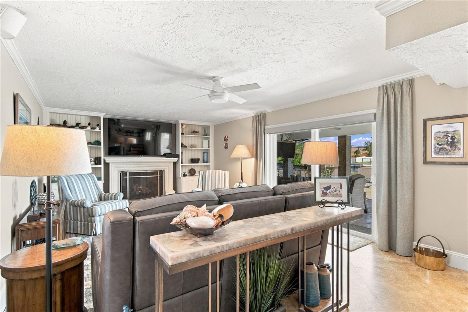 Single Family Residence at 707 SNUG IS, CLEARWATER BEACH, photo 32 of 85