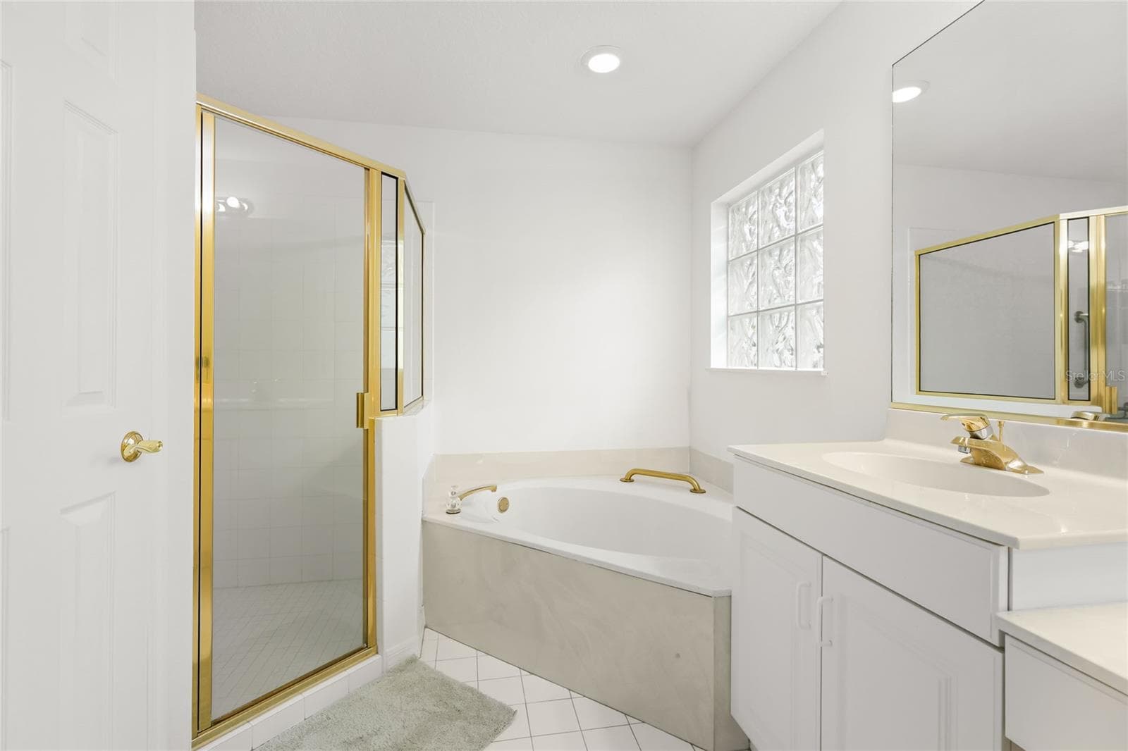 Single Family Residence at 2147 WASATCH DR, SARASOTA, photo 20 of 31