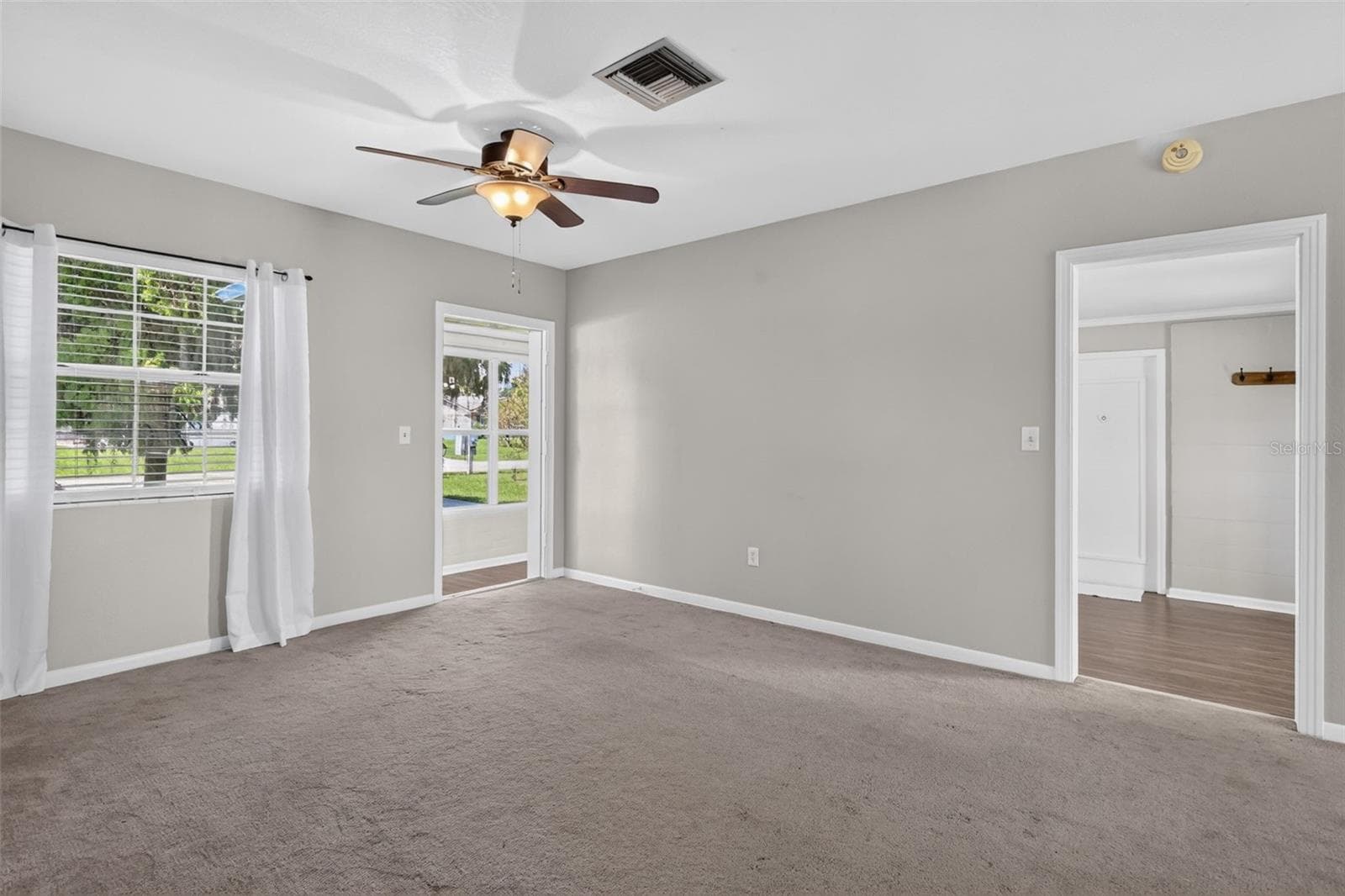 Single Family Residence at 1610 PARK DR, LEESBURG, photo 19 of 48