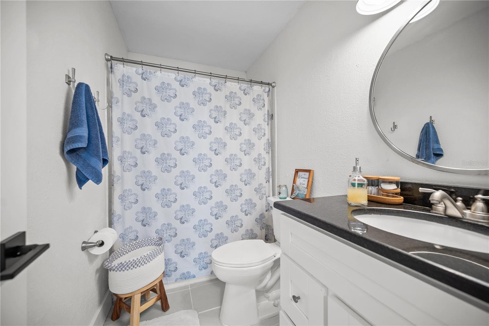 Single Family Residence at 2365 MOORE HAVEN DR E, CLEARWATER, photo 18 of 25