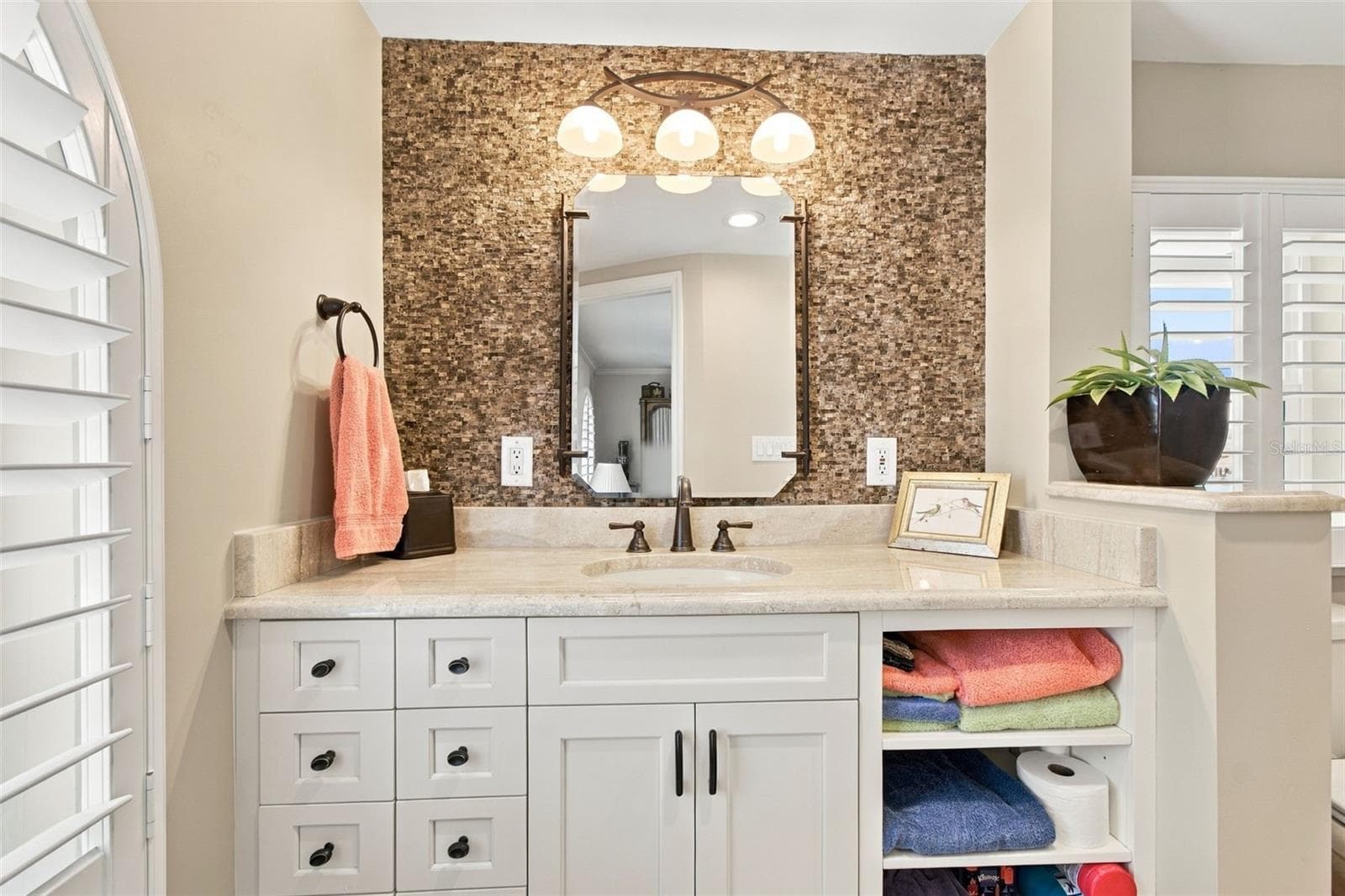 Single Family Residence at 707 SNUG IS, CLEARWATER BEACH, photo 62 of 85