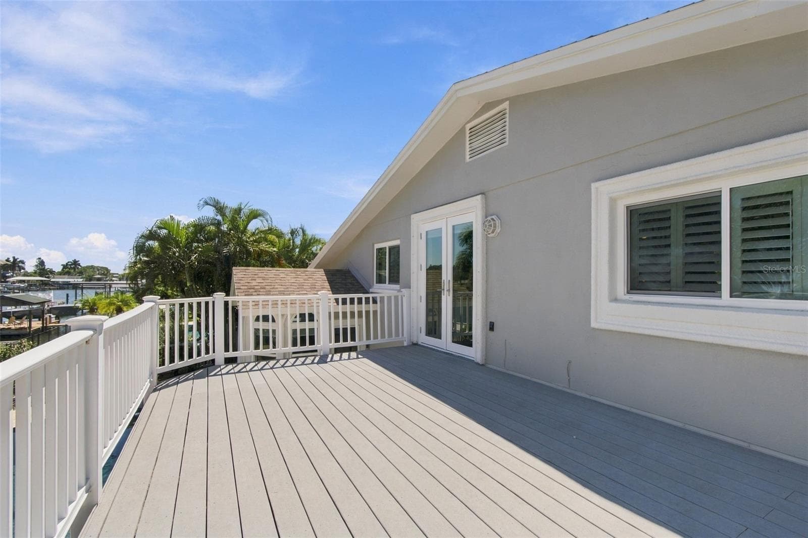 Single Family Residence at 707 SNUG IS, CLEARWATER BEACH, photo 58 of 85
