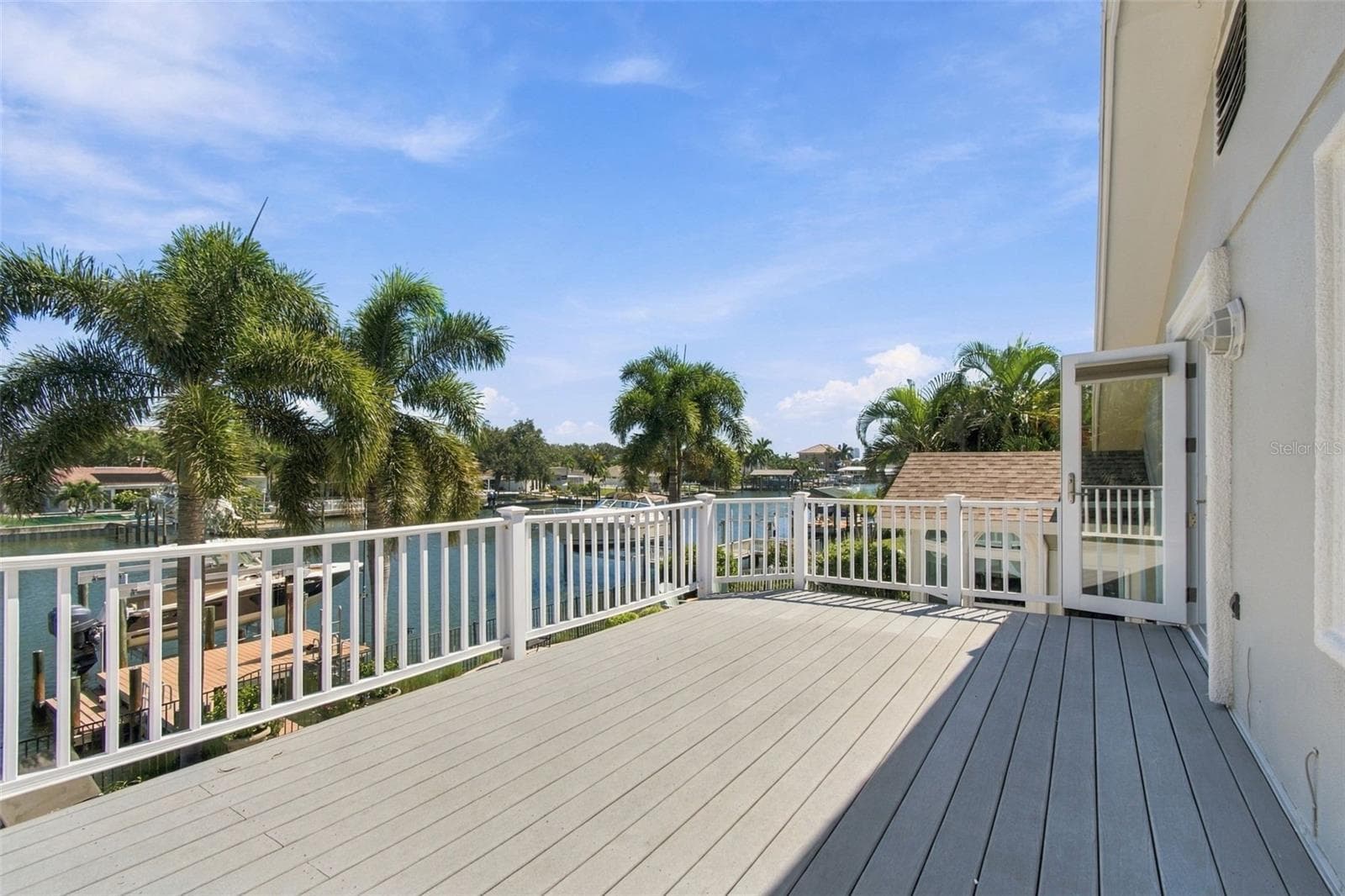 Single Family Residence at 707 SNUG IS, CLEARWATER BEACH, photo 57 of 85