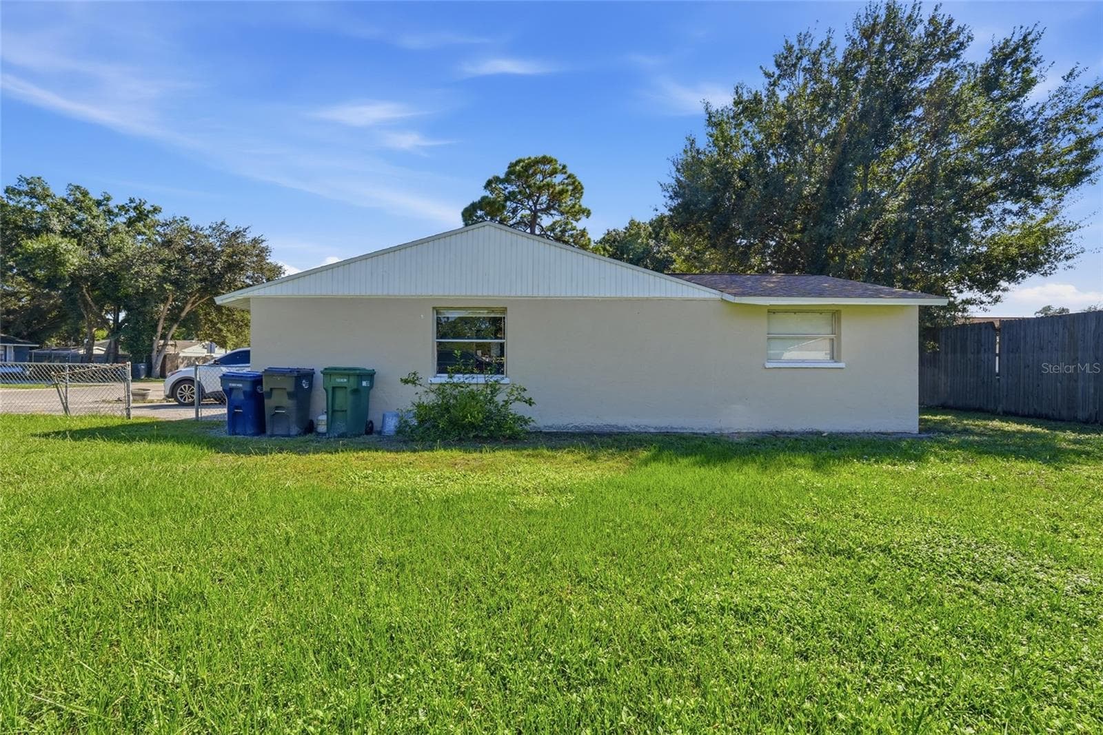 Duplex at 6116 10TH ST E, BRADENTON, photo 28 of 59