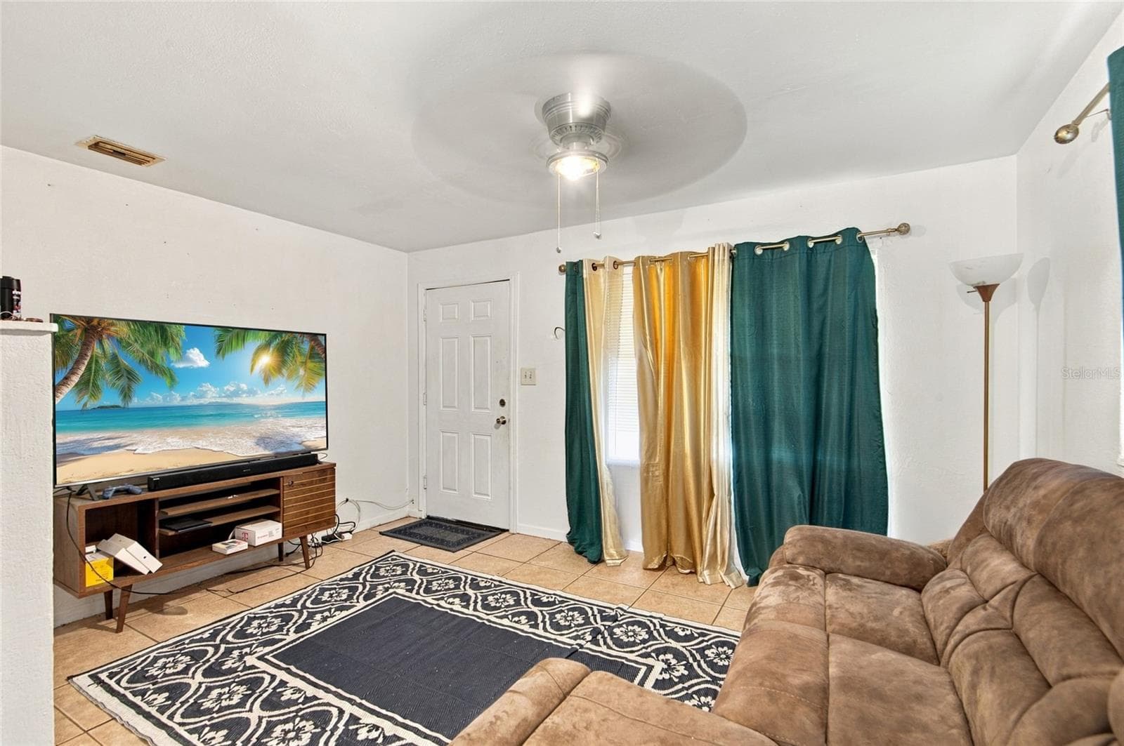 Single Family Residence at 375 S 10TH AVE, BARTOW, photo 3 of 15